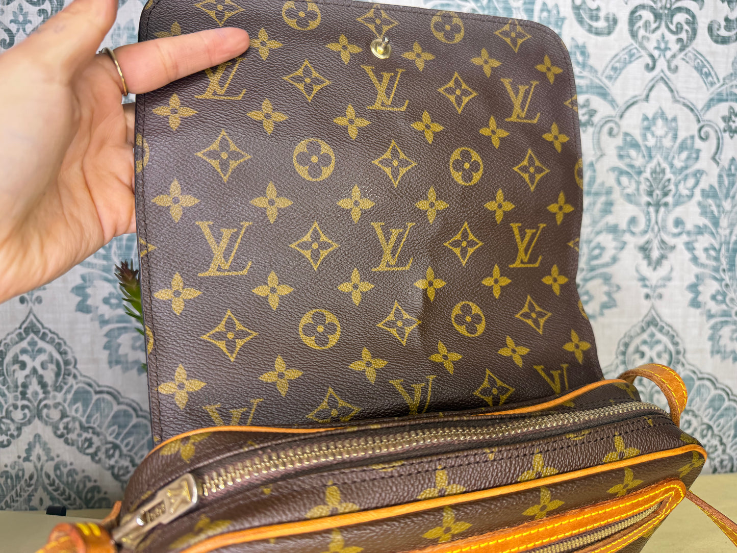 Louis Vuitton Saint Germain 24