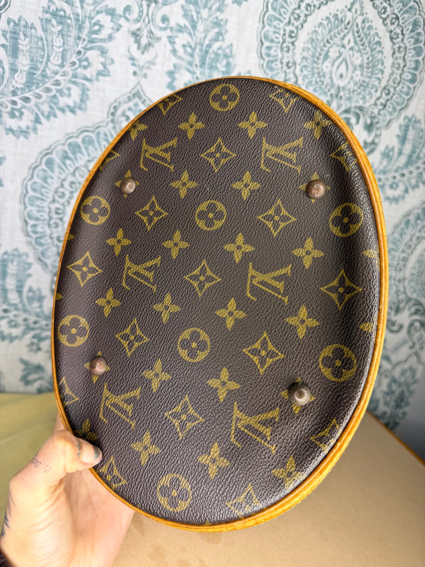 Louis Vuitton Bucket GM