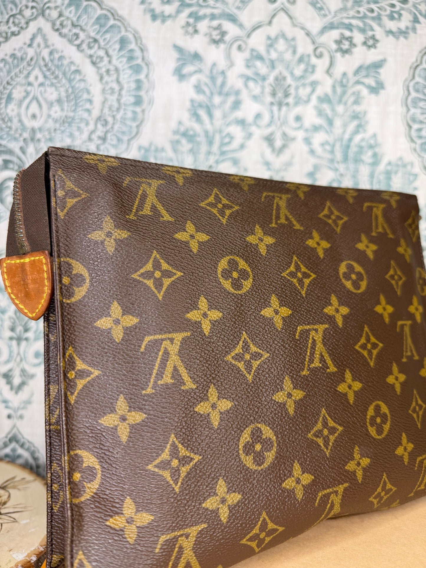 Louis Vuitton Toiletry 26 #3 (needs new zipper)
