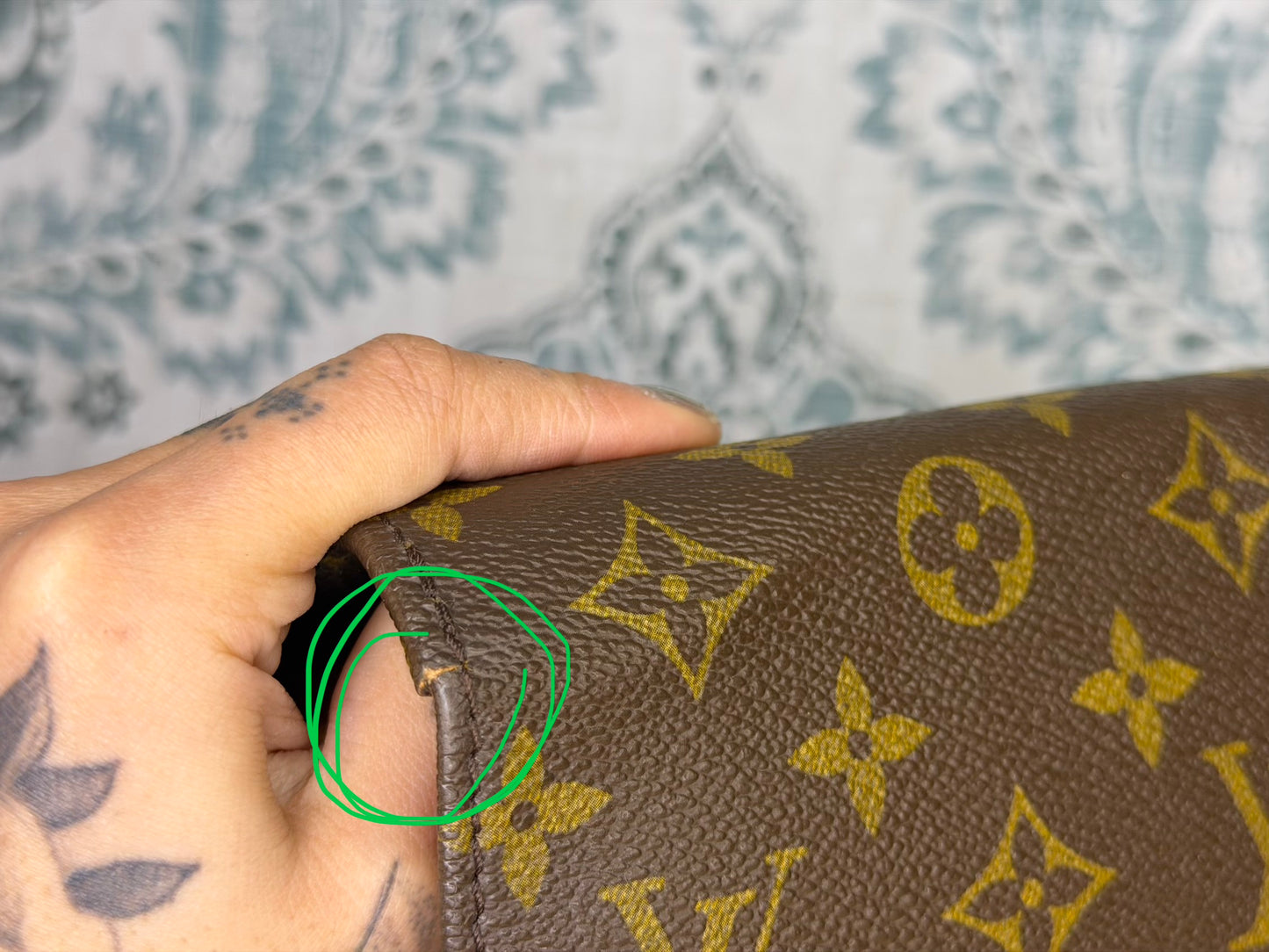 Louis Vuitton Cartouchiere MM