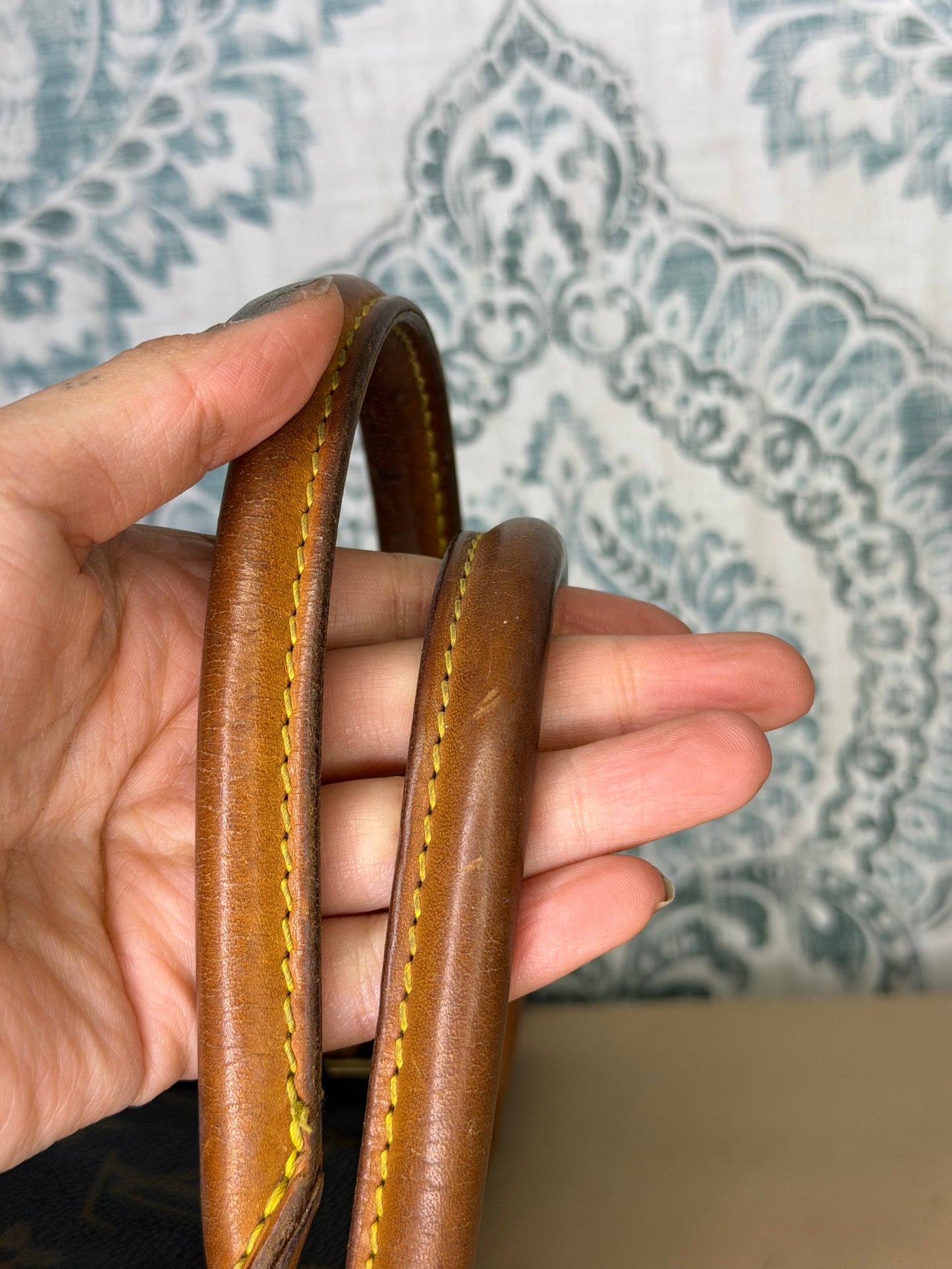 Louis Vuitton Sac Plat