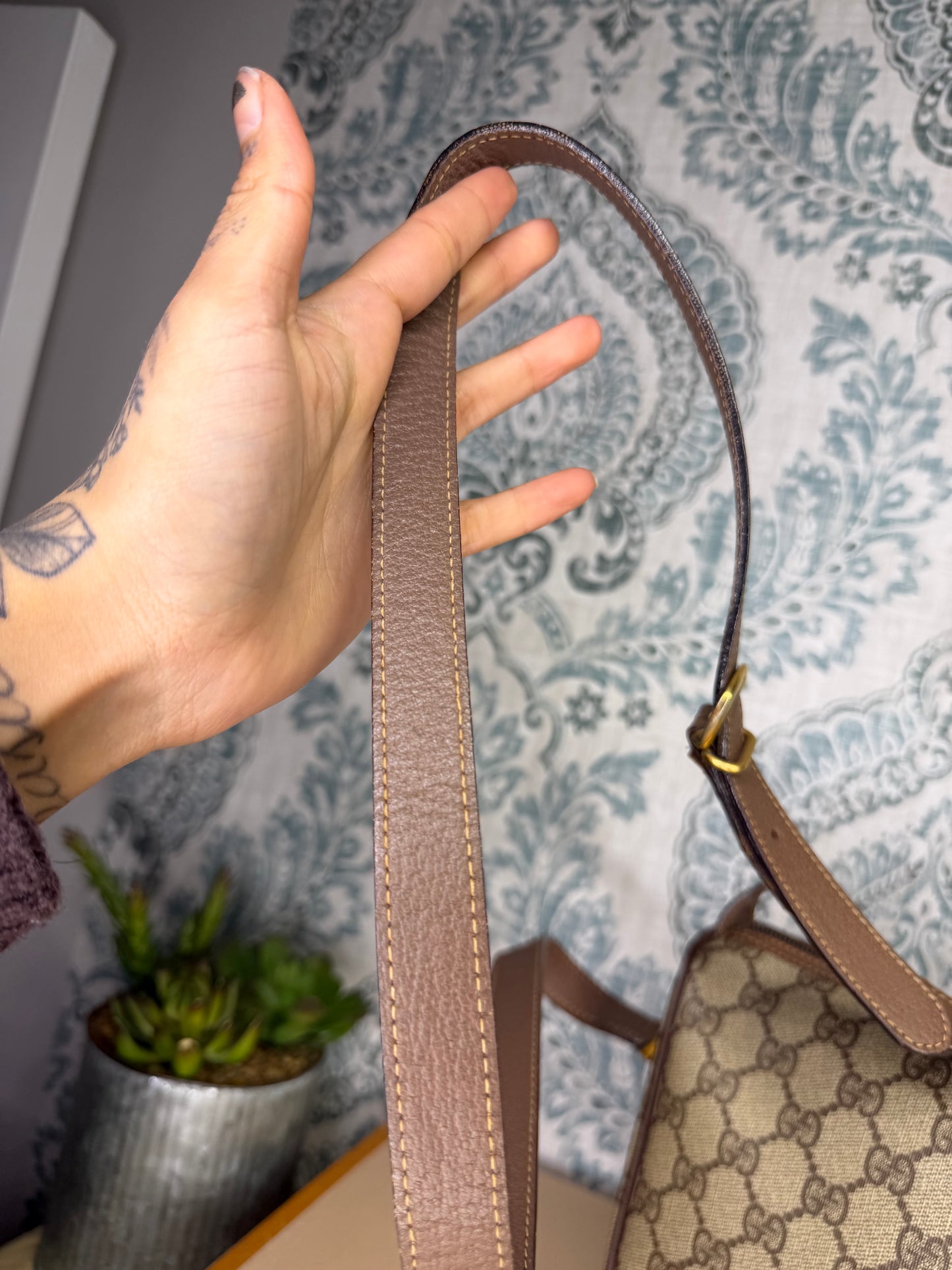 Gucci Supreme Vintage Purse