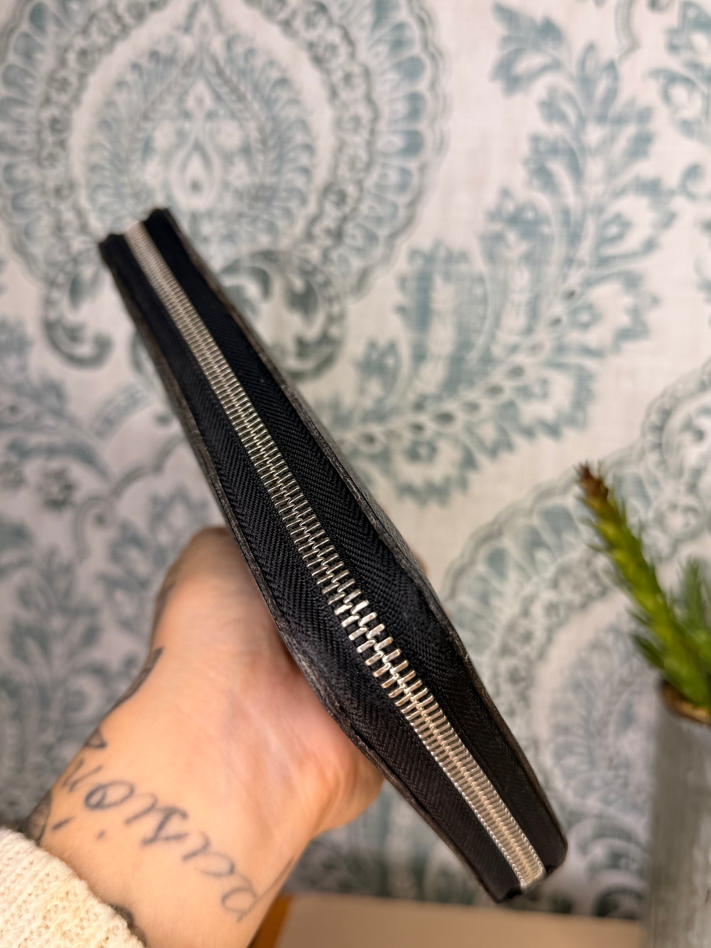 Louis Vuitton Damier Graphite Zippy Organizer
