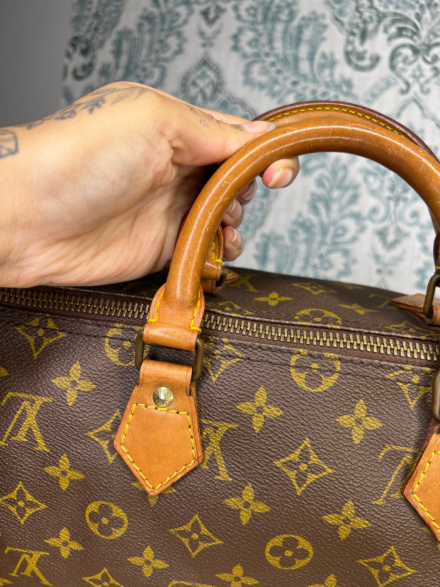 Louis Vuitton Speedy 35