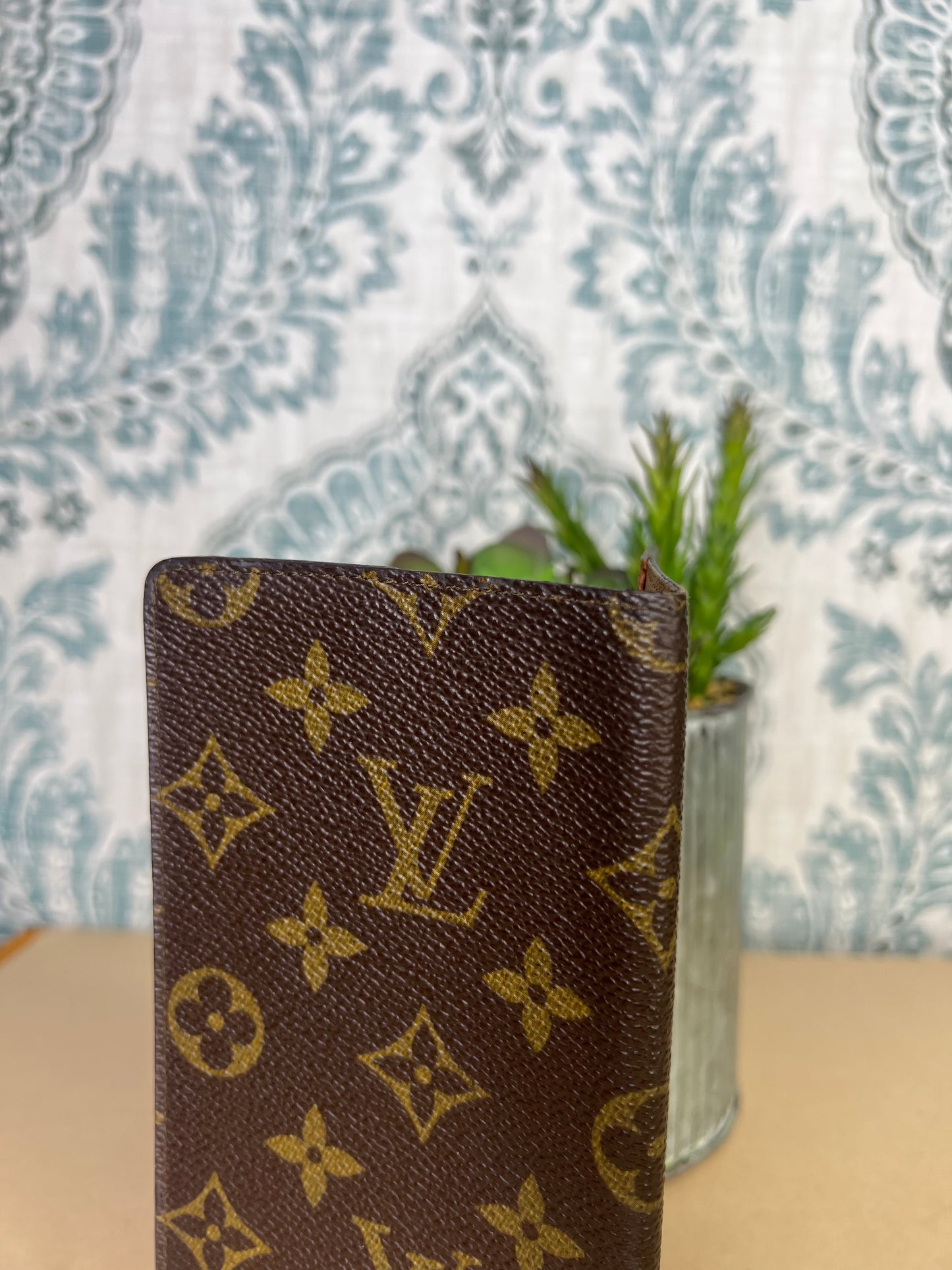 Louis Vuitton Monogram Vertical Checkbook Holder