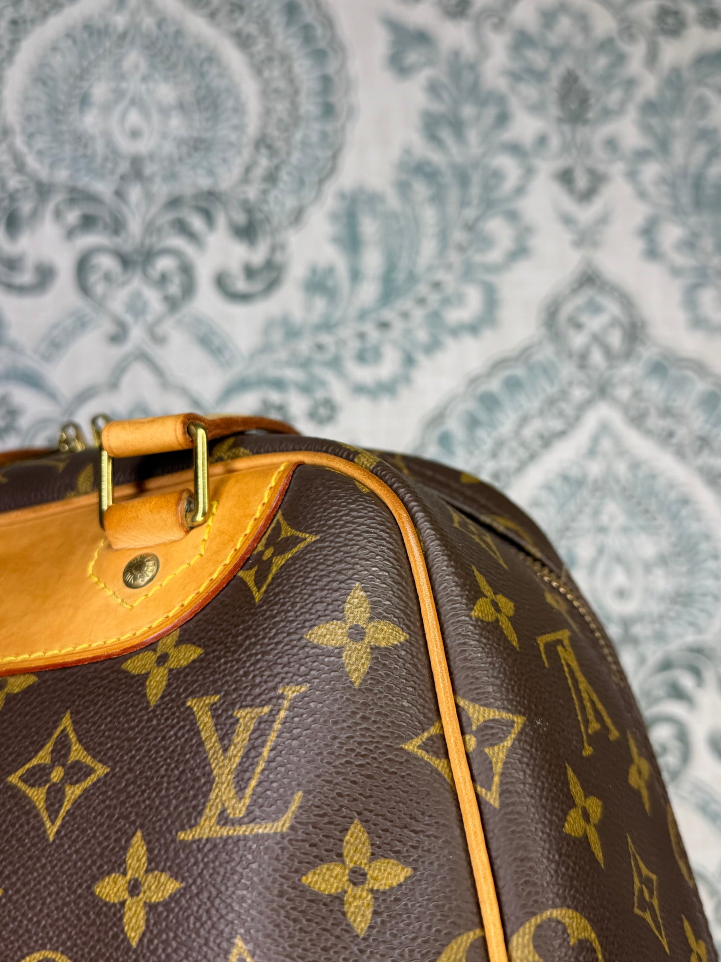 Louis Vuitton Excursion