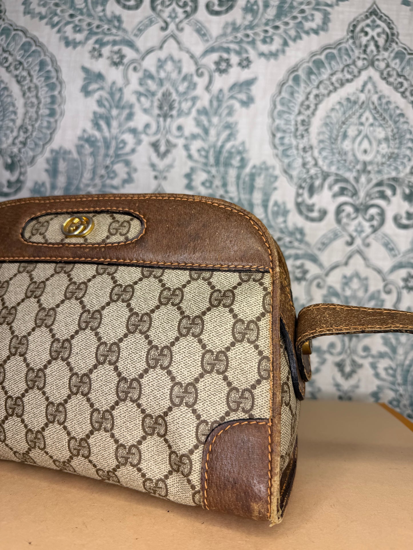 Gucci Supreme Vintage Purse