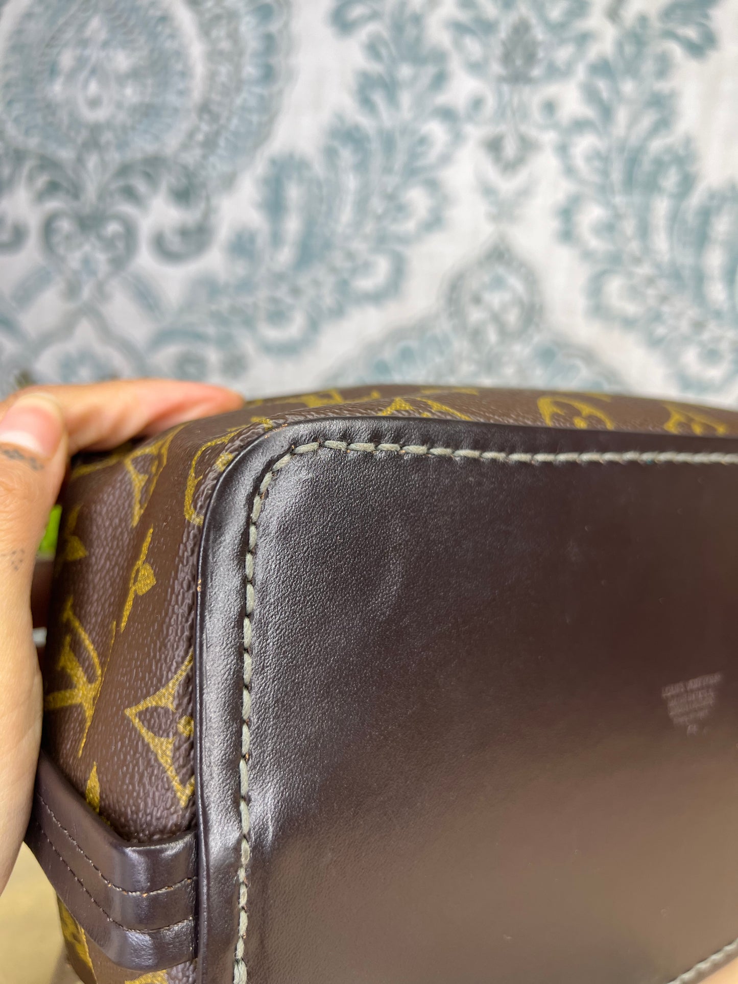 Louis Vuitton Toiletry / Dopp Kit