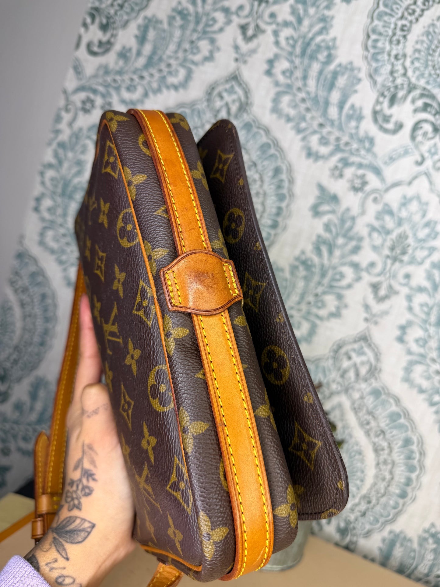 Louis Vuitton Saint Germain 24