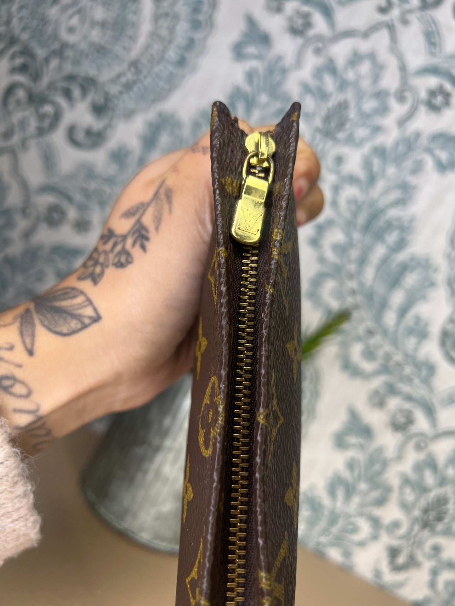 Louis Vuitton Bucket PM Pouch