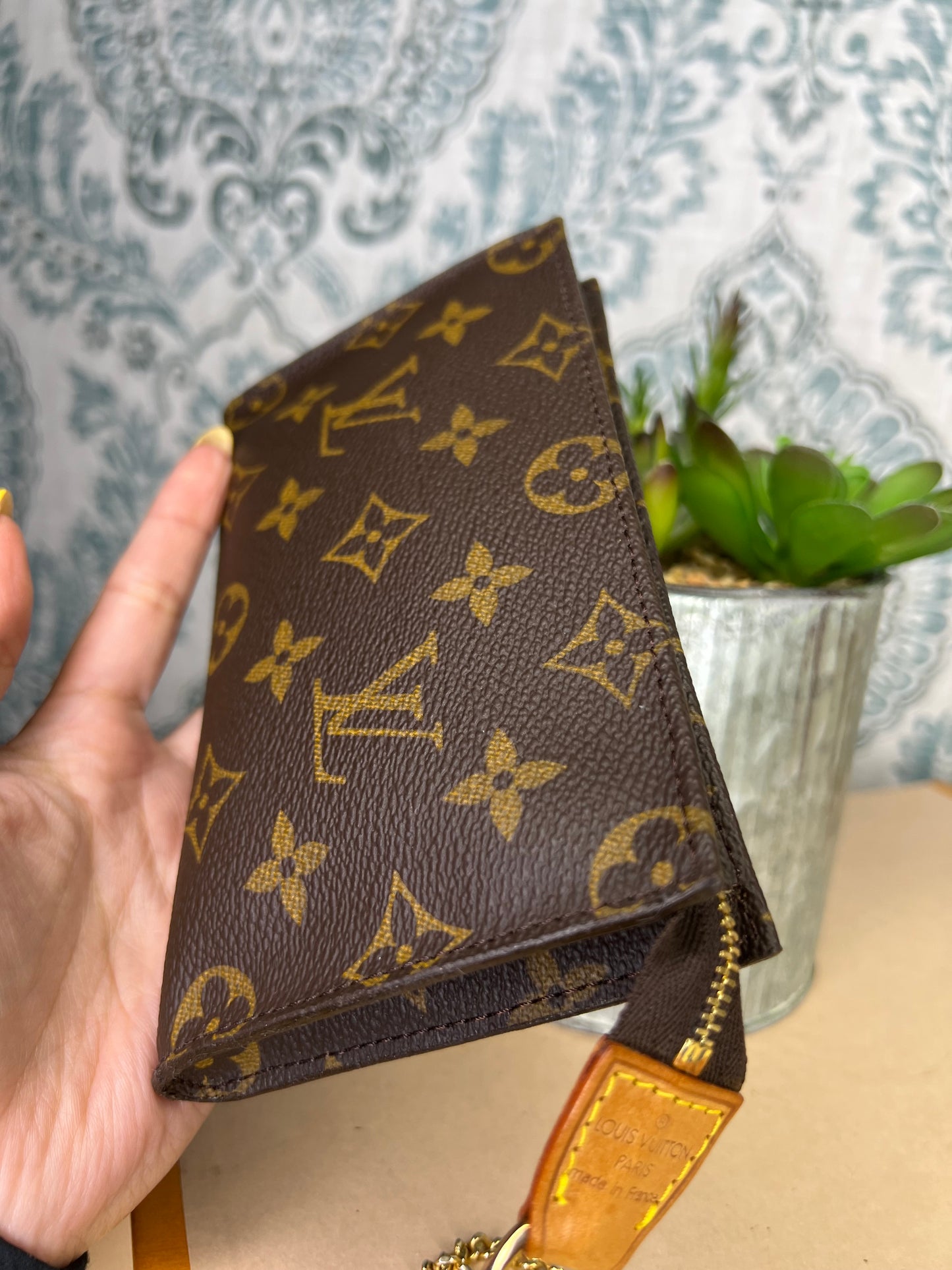 Louis Vuitton Bucket PM Pouch