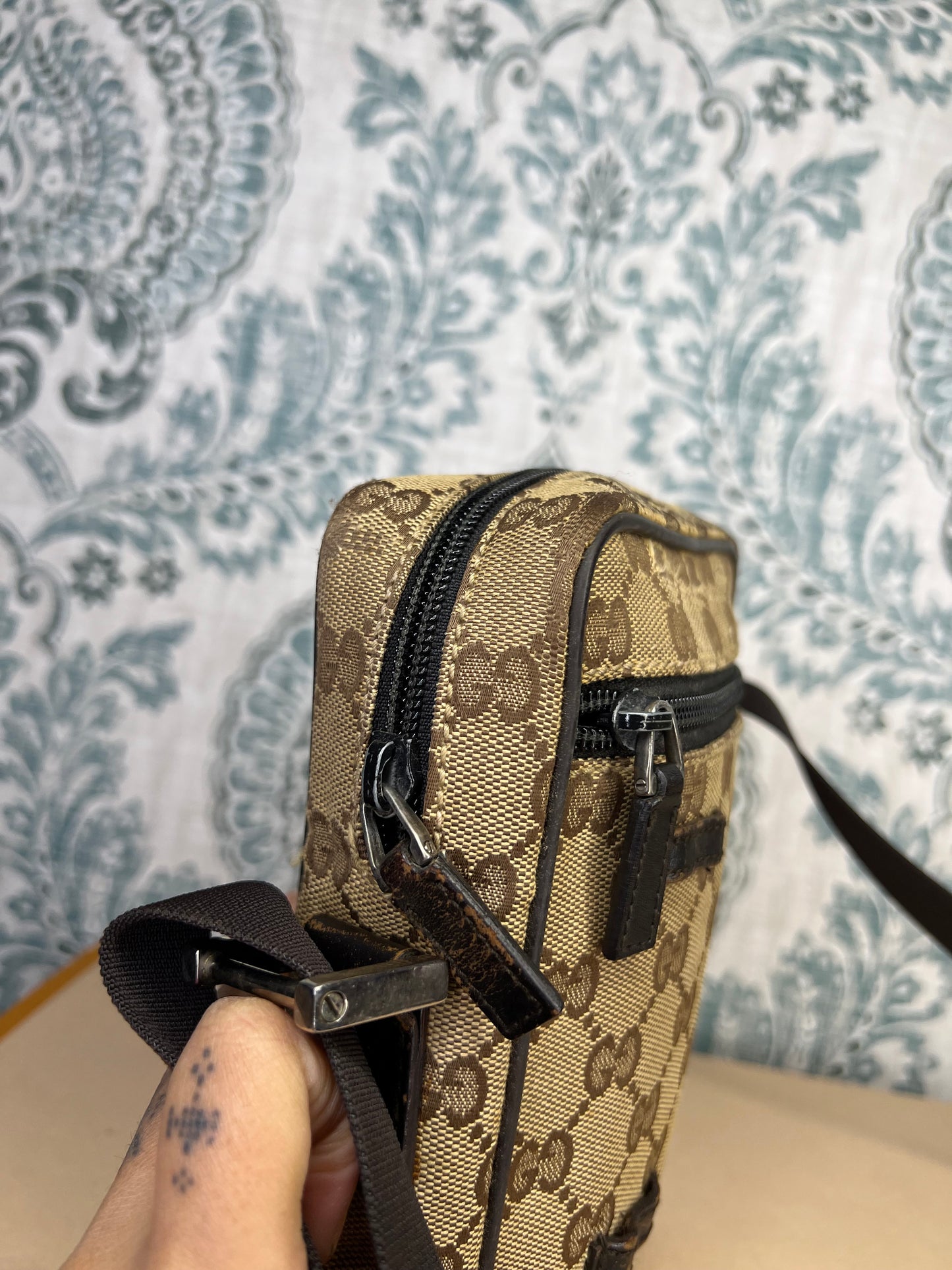 Gucci Mini Mesesenger Bag Crossbody