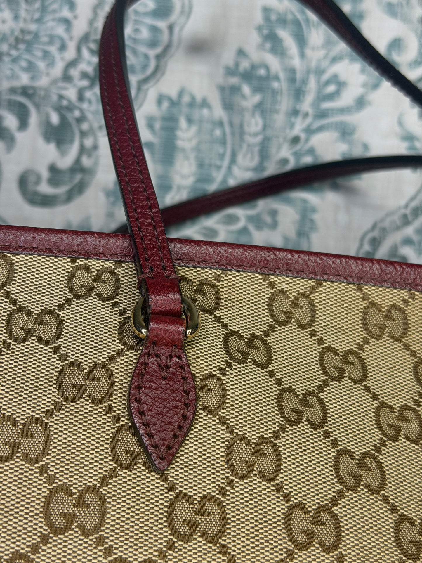Gucci Medium Bree Zippered Tote