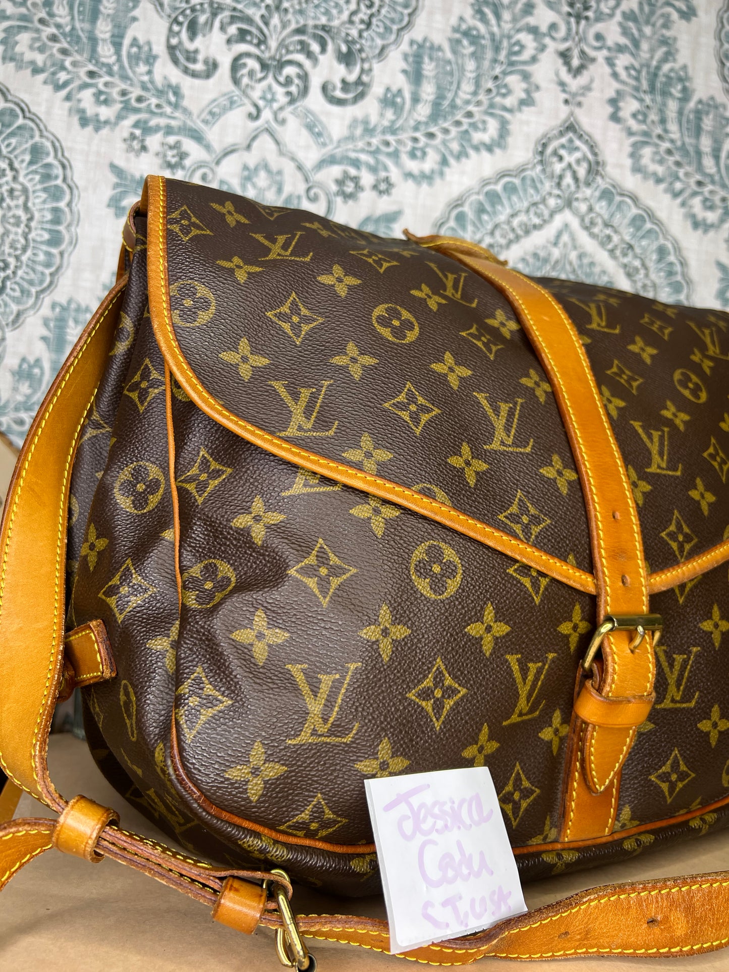 Louis Vuitton Saumur 35