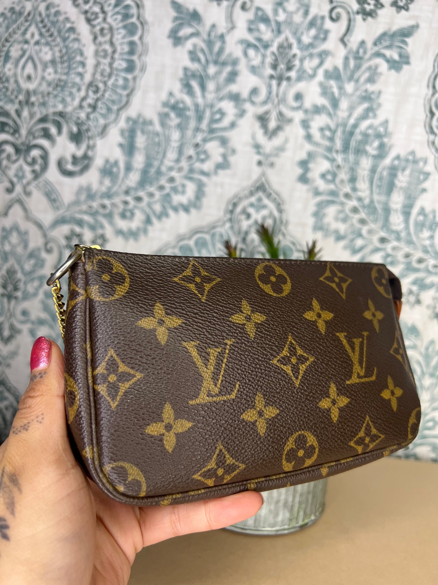 Louis Vuitton Monogram Bucket Pochette #1