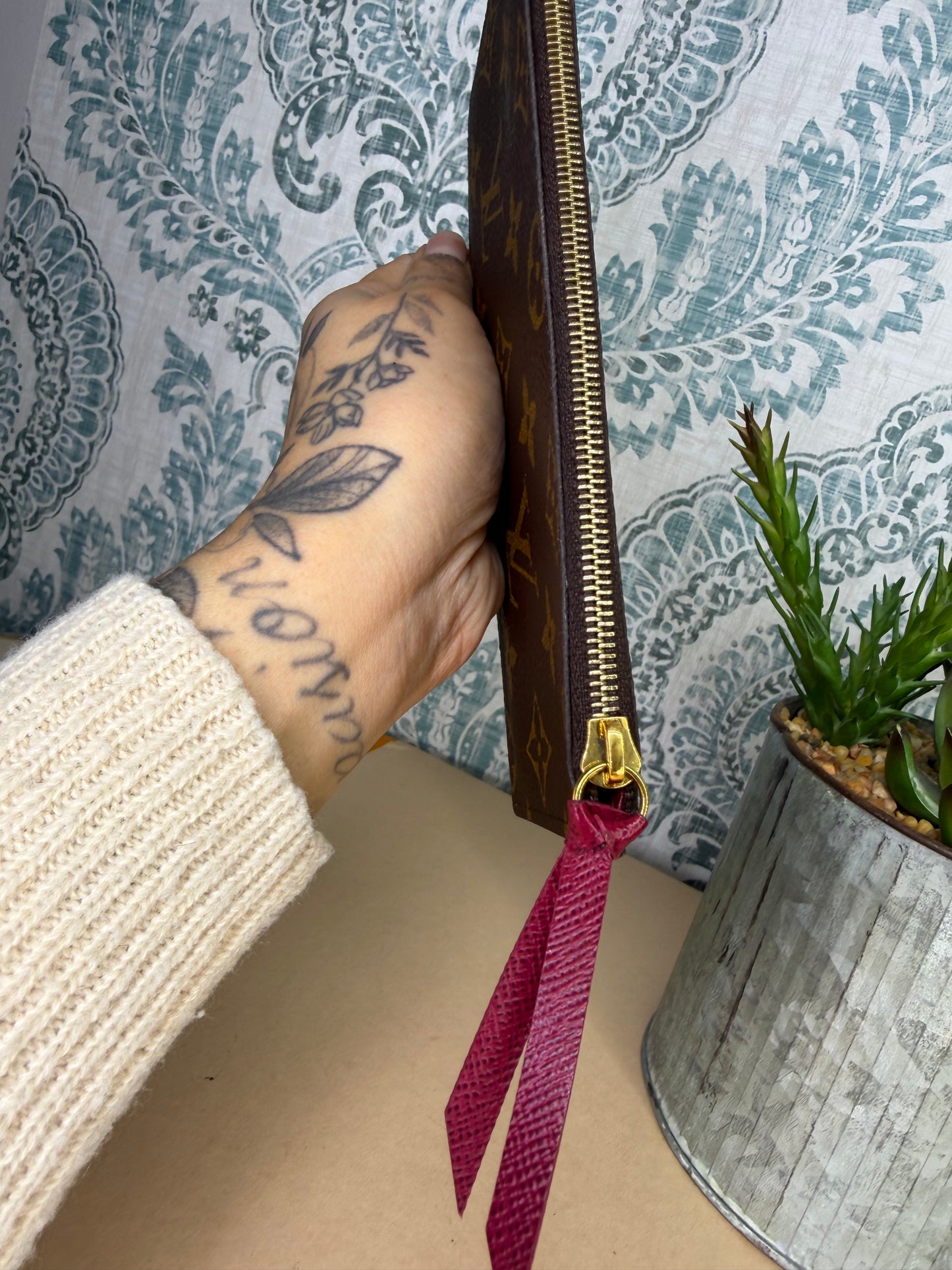 Louis Vuitton Felicie Zip Insert Fuschia