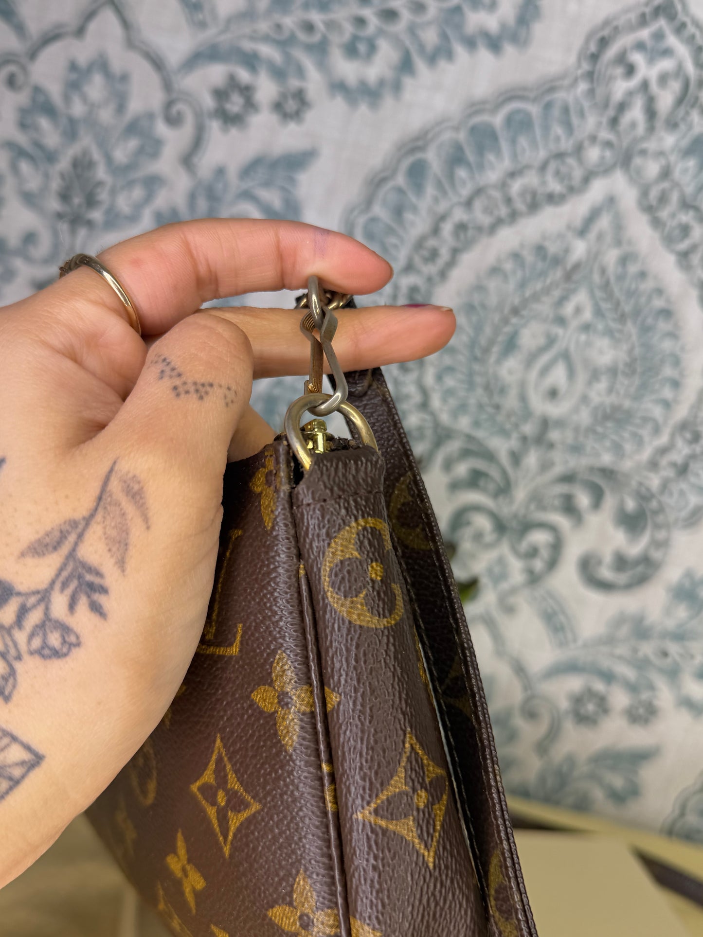 Louis Vuitton Pochette Accessories with Monogram Strap