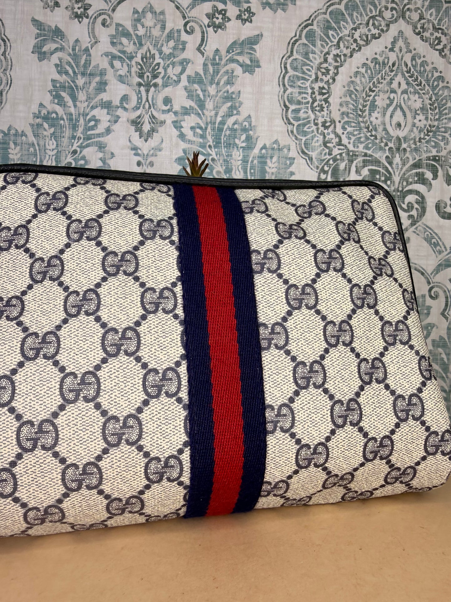 Gucci Navy Sherry Line Clutch