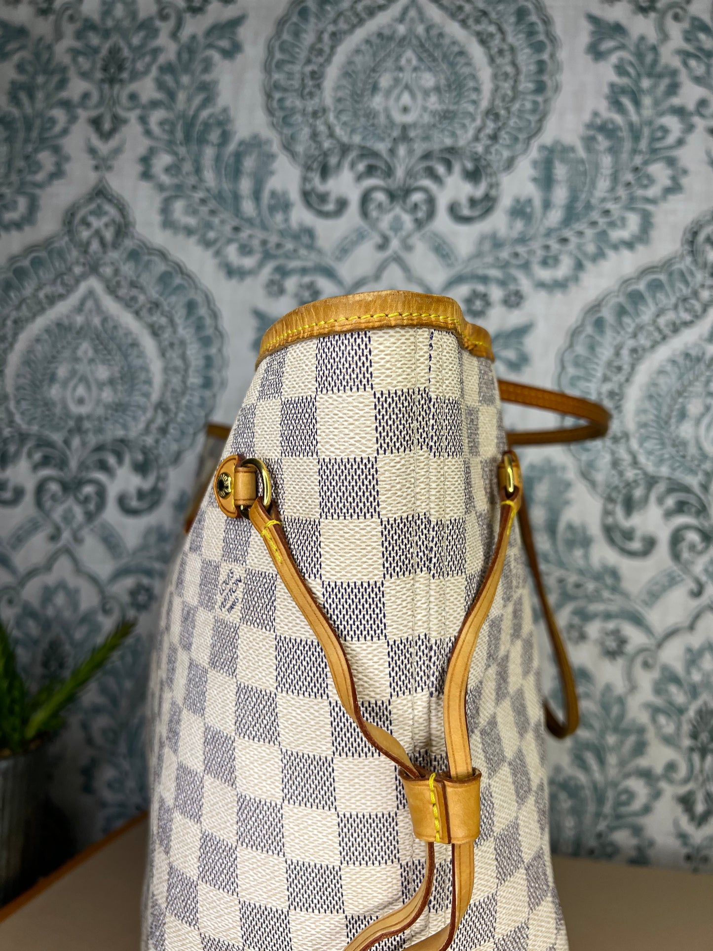 Louis Vuitton Neverfull MM Damier Azur