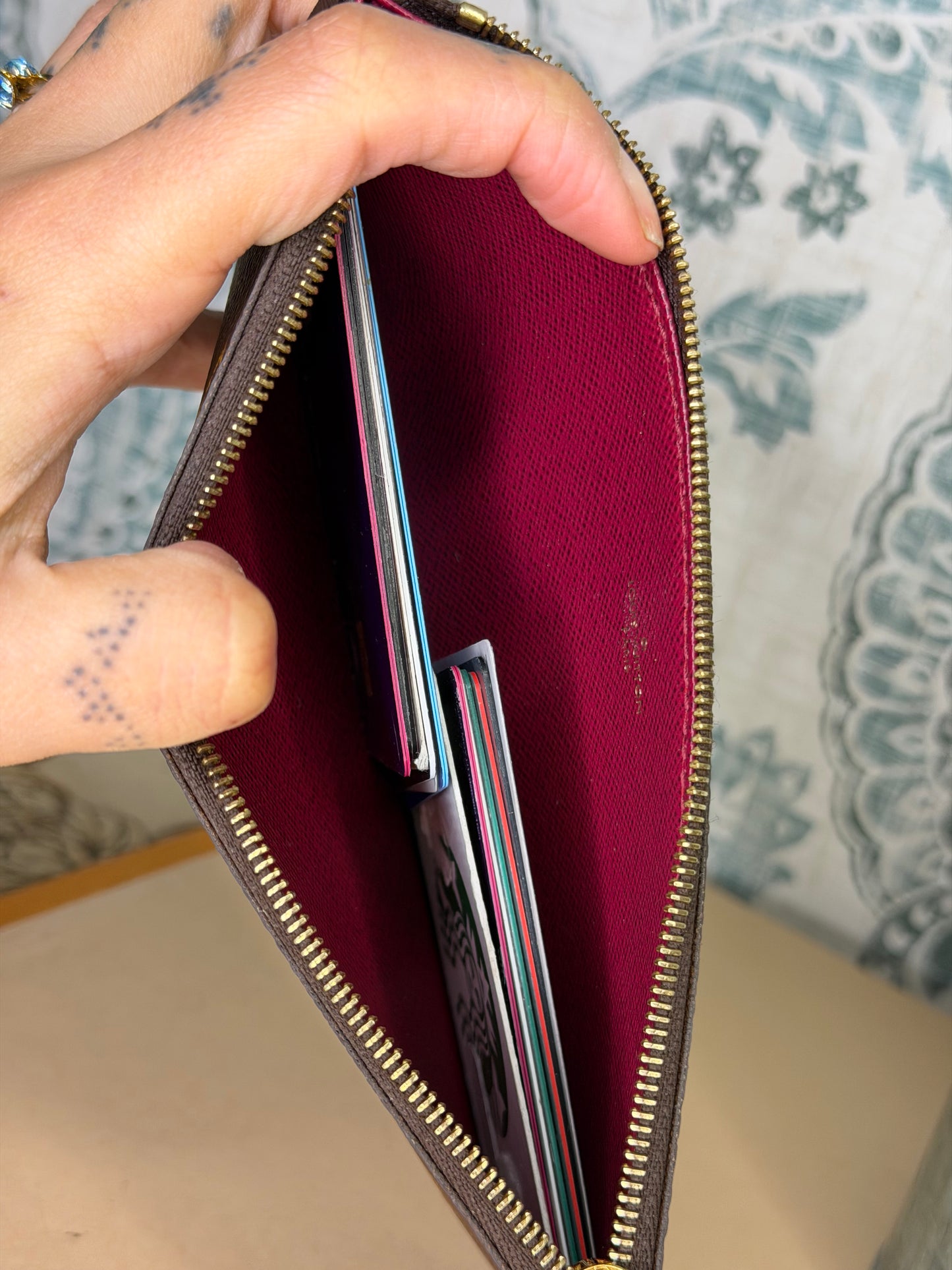 Louis Vuitton Felicie Zip Insert Fuschia