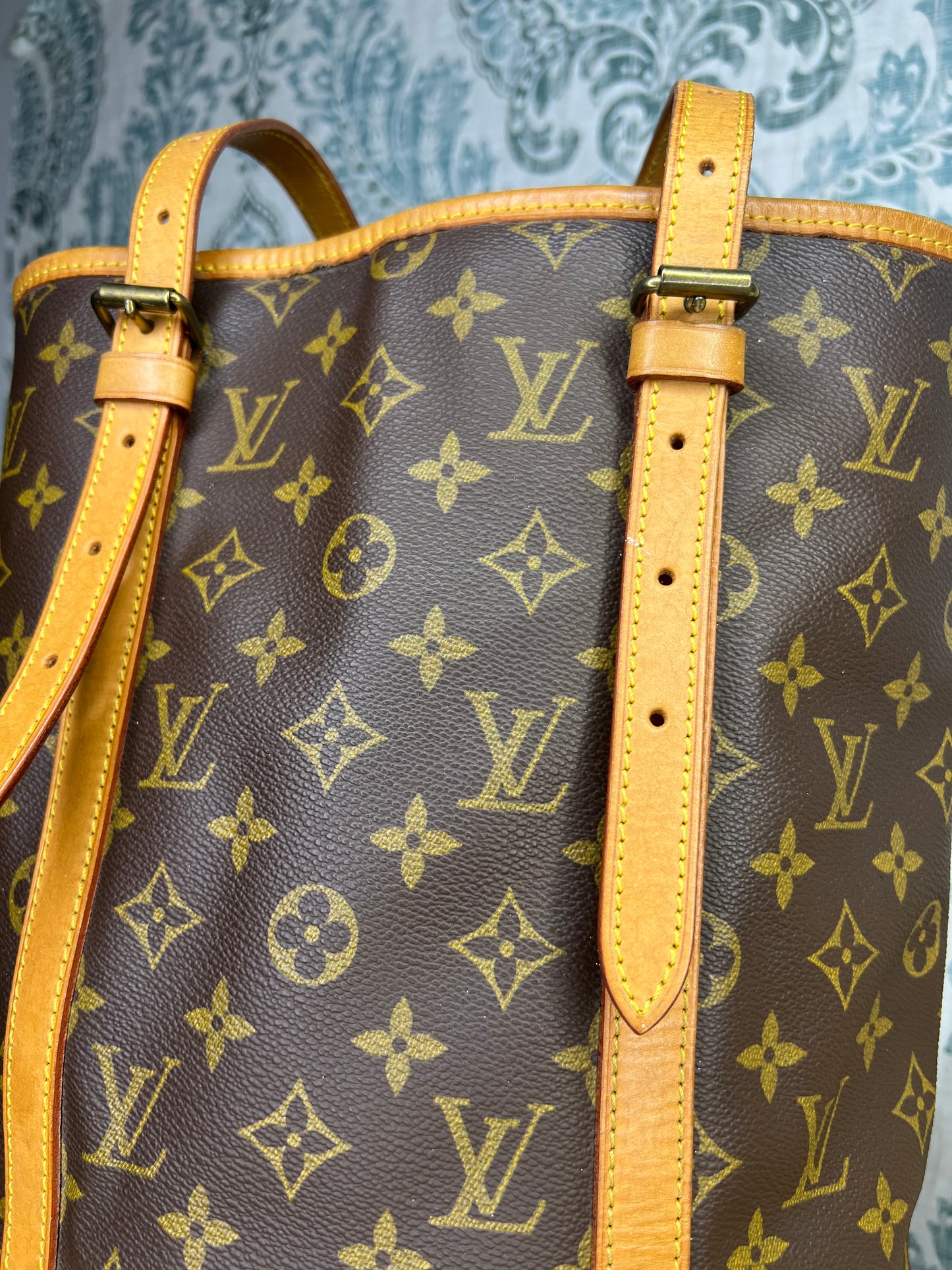 Louis Vuitton Bucket GM