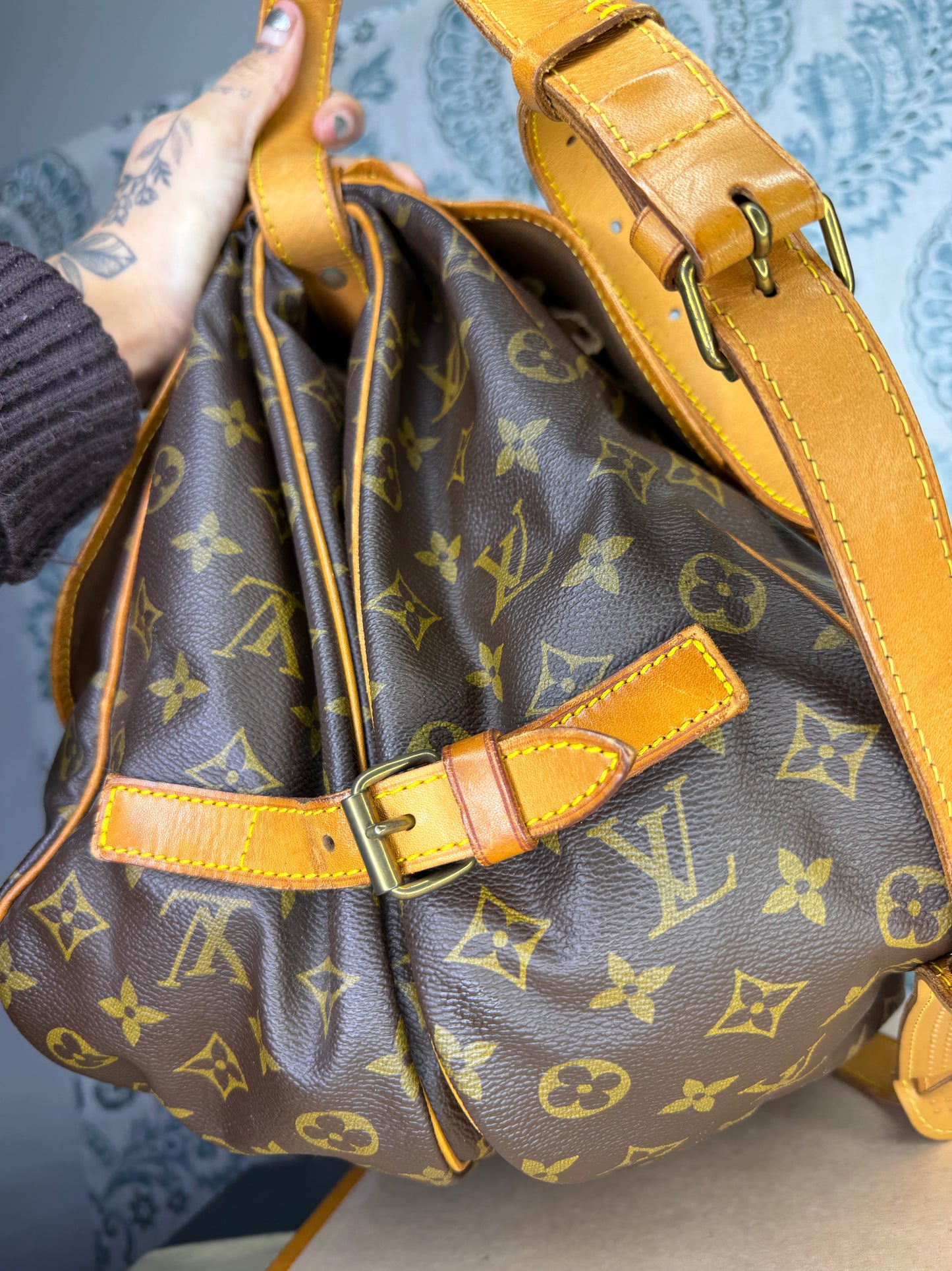 Louis Vuitton Saumur 35