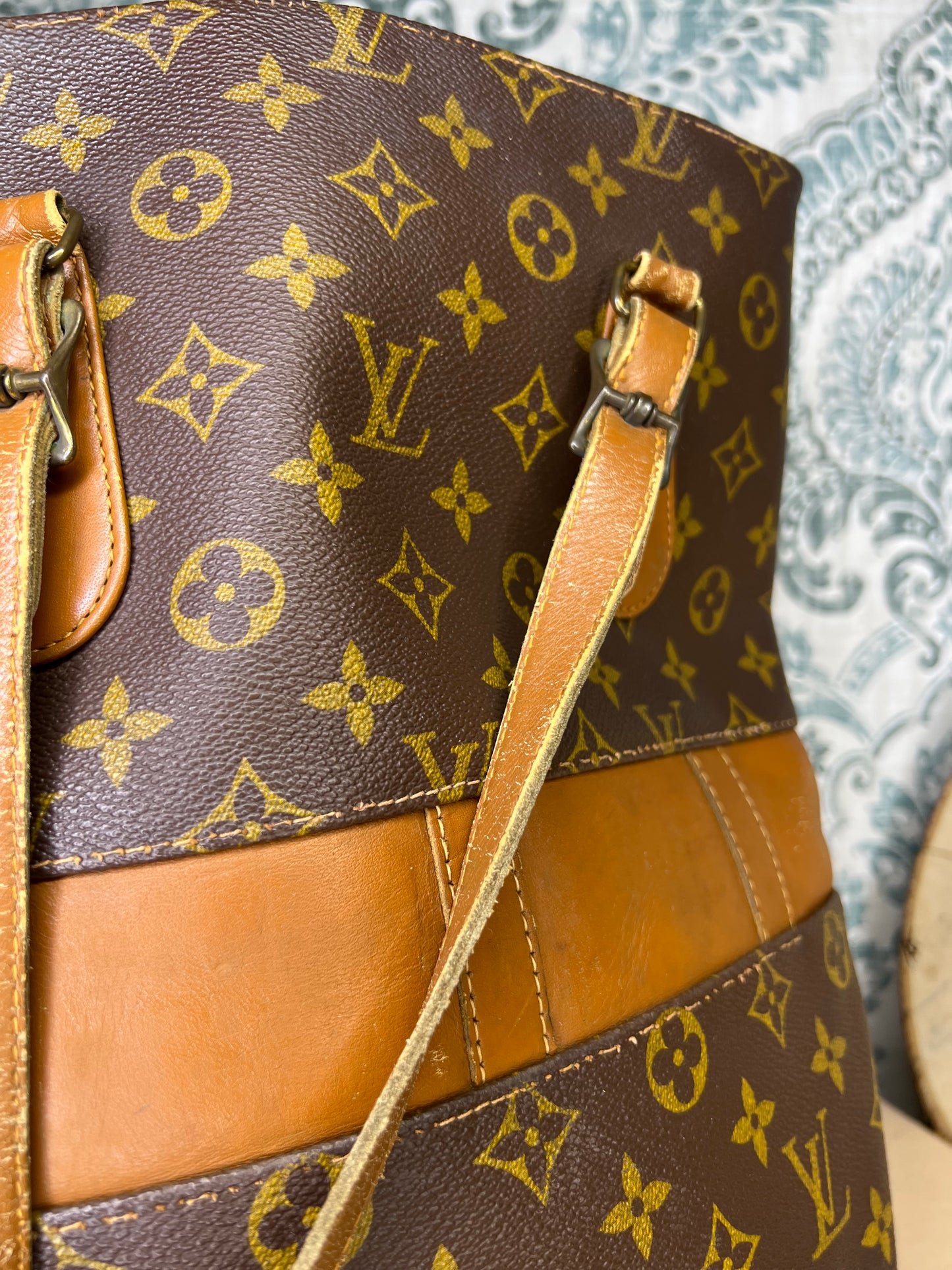 Louis Vuitton French Company Bucket GM
