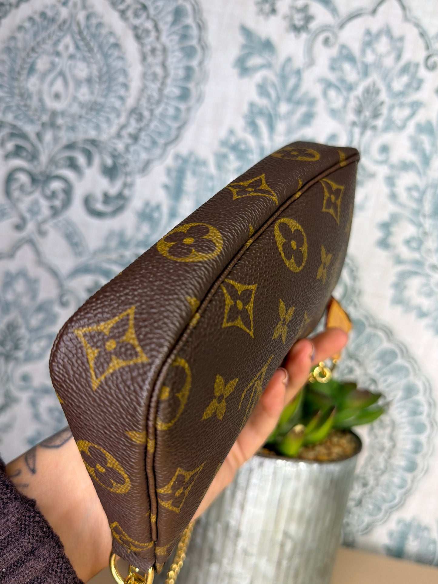 Louis Vuitton Monogram Bucket Pochette #4