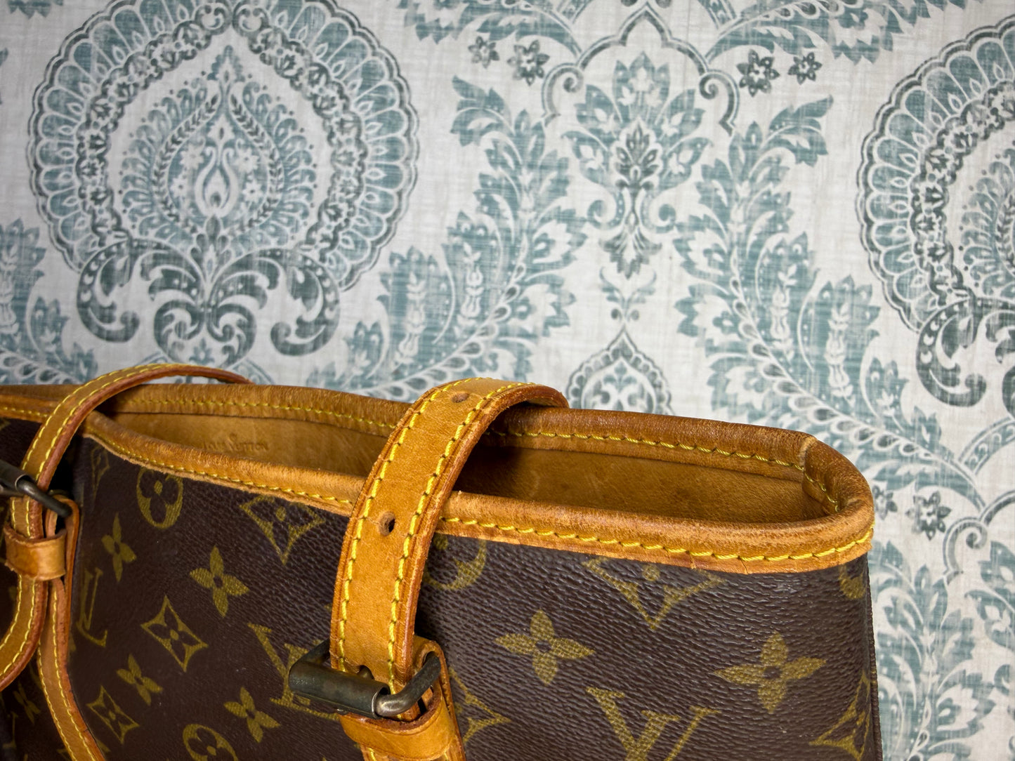 Louis Vuitton Bucket GM
