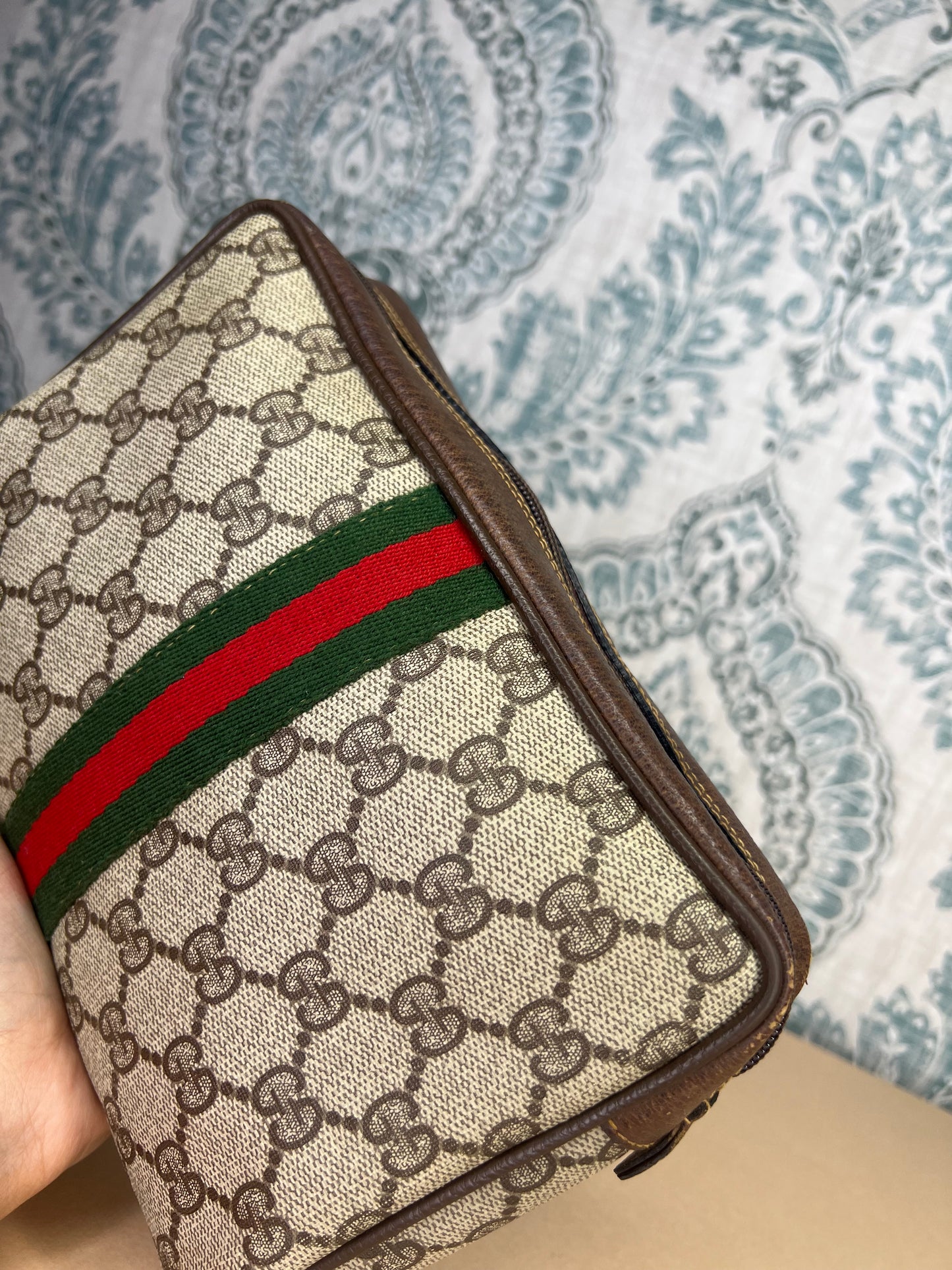 Gucci Supreme Brown Sherry Line Pouch