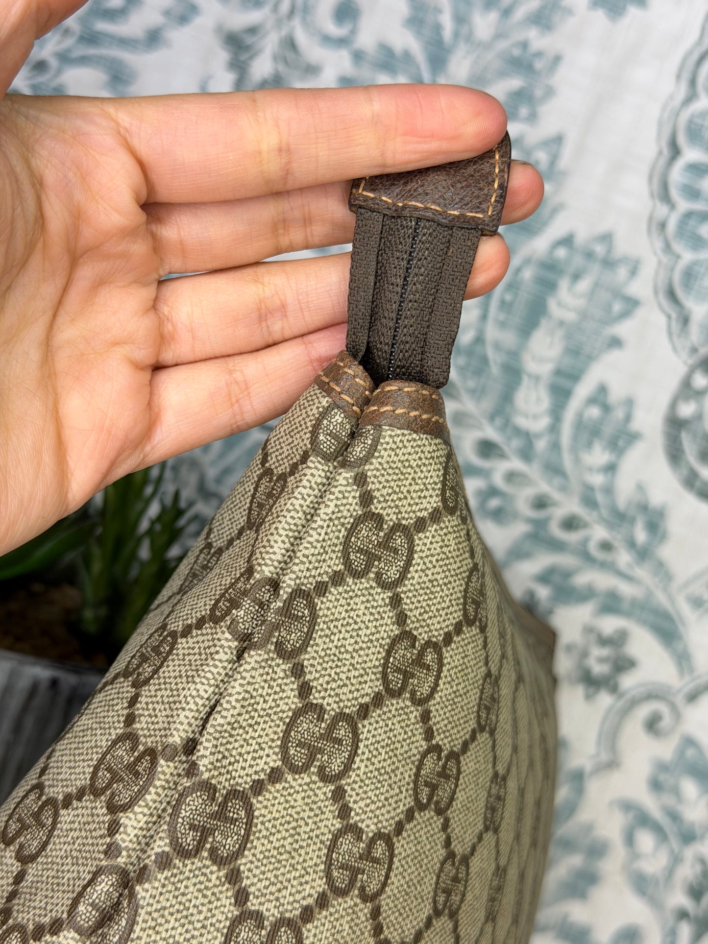 Gucci Supreme Brown Vintage Clutch / Pouch