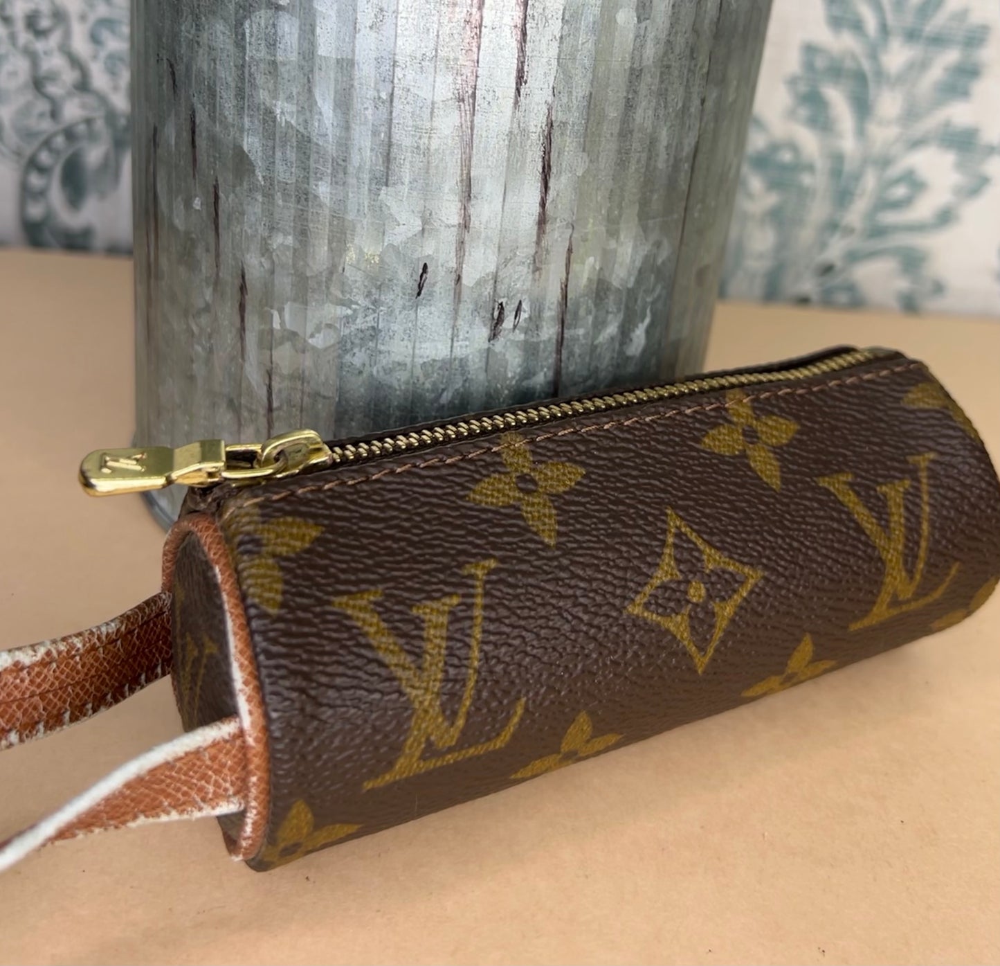 Louis Vuitton Etui 3 Balles De Golf Ball Pouch