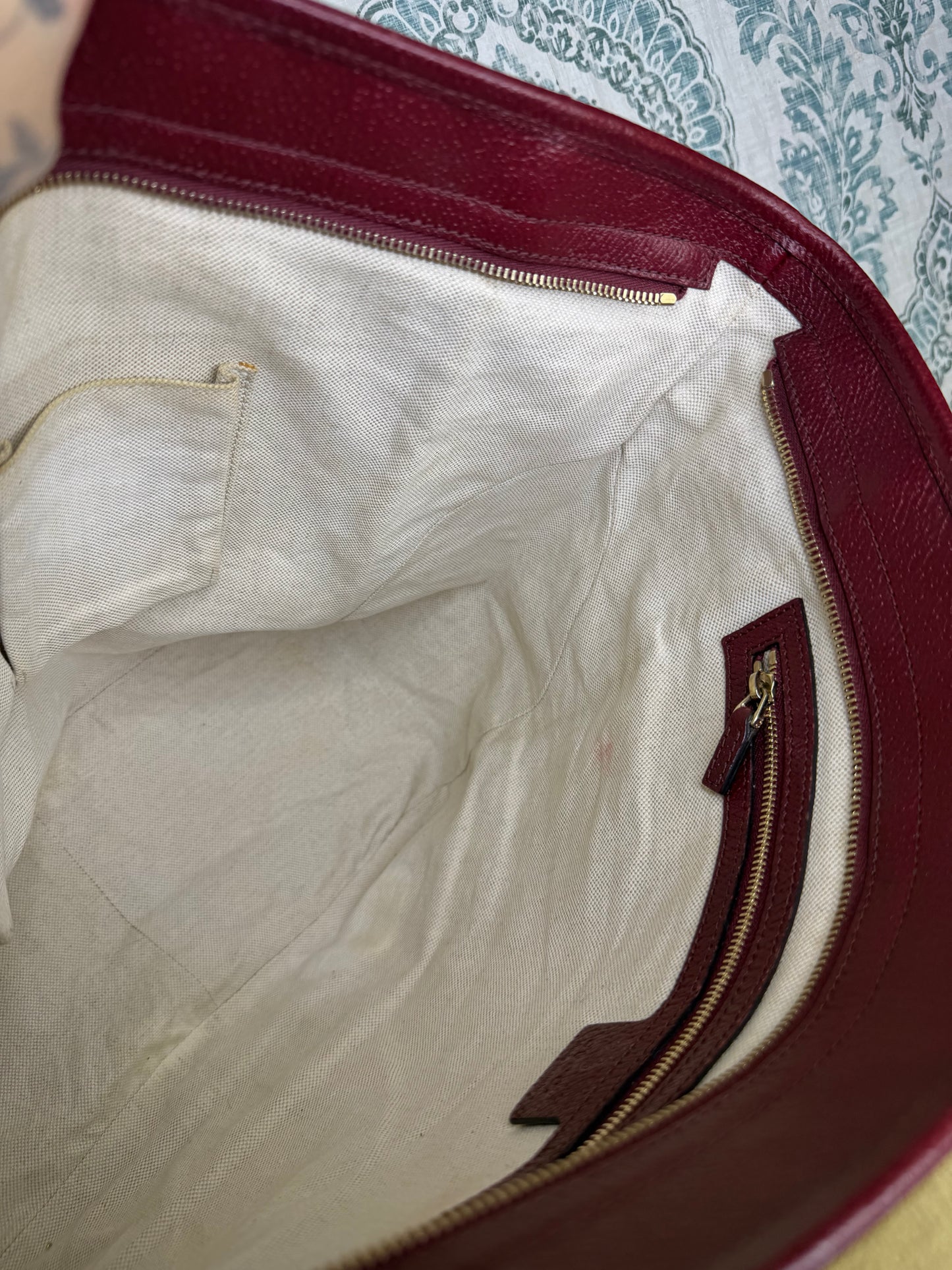 Gucci Medium Bree Zippered Tote