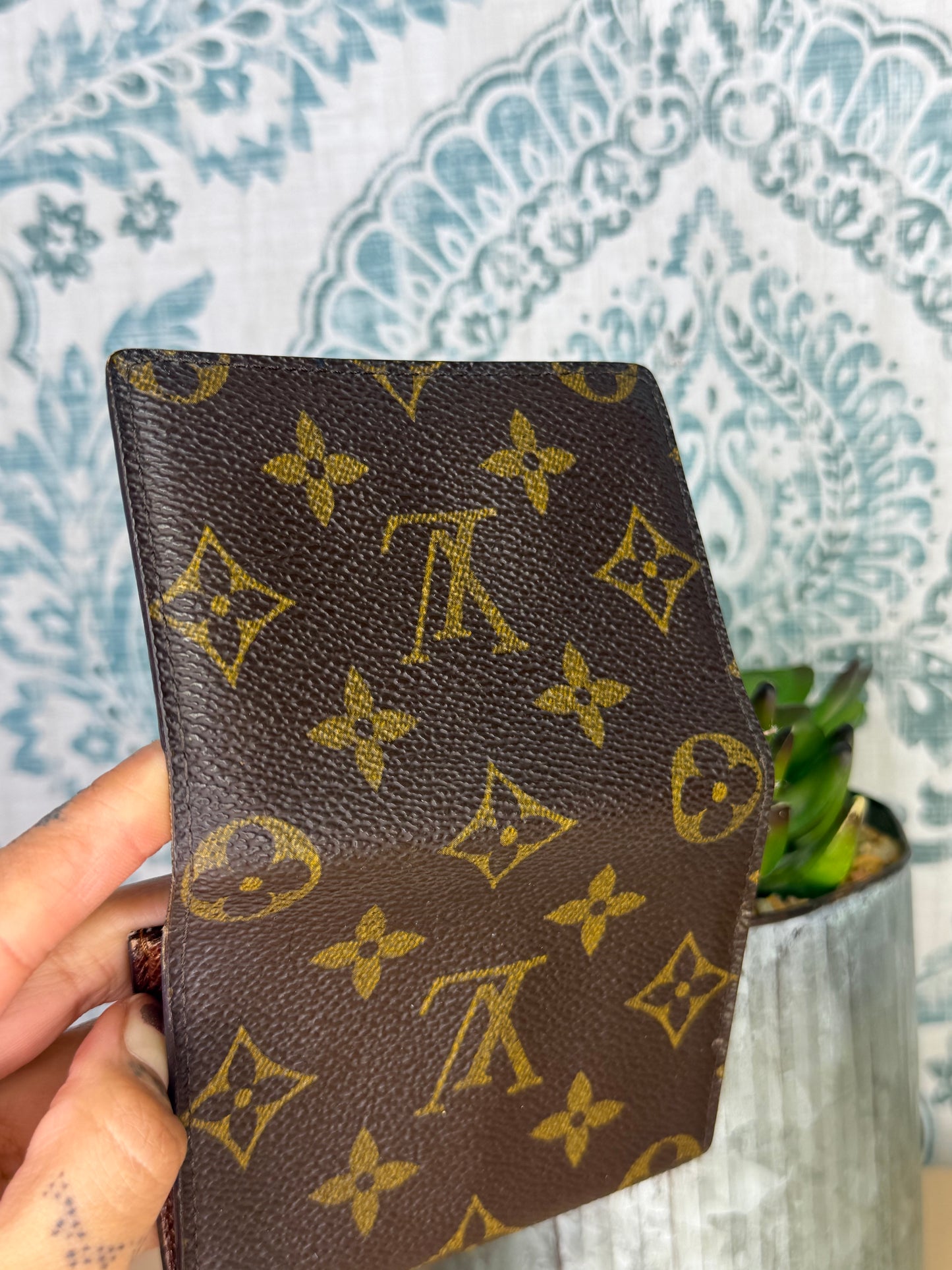 Louis Vuitton Monogram Card Holder