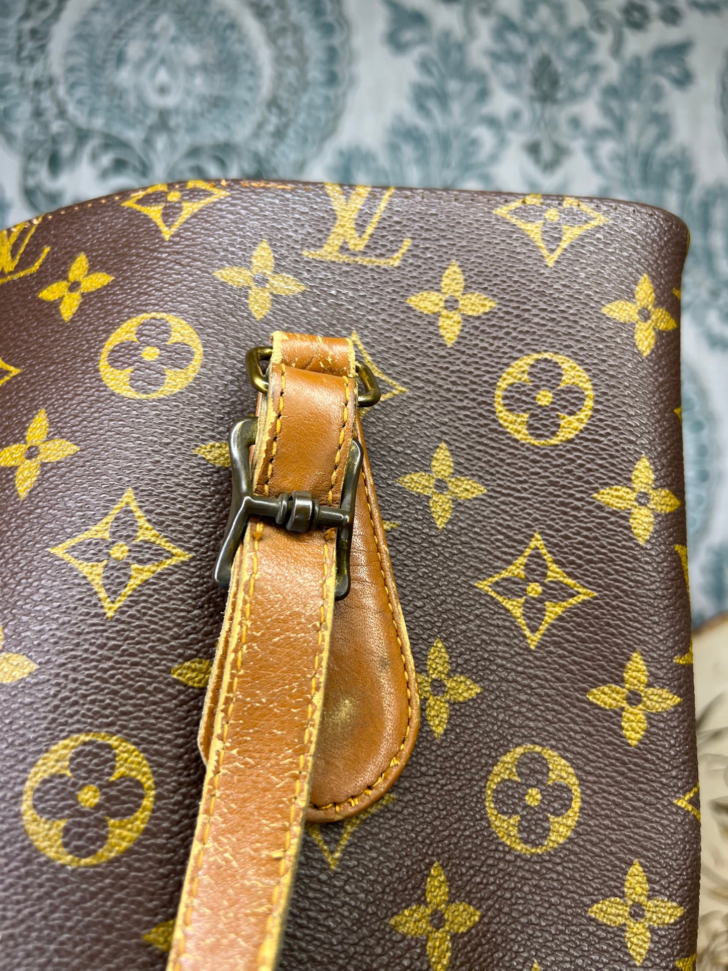 Louis Vuitton French Company Bucket GM
