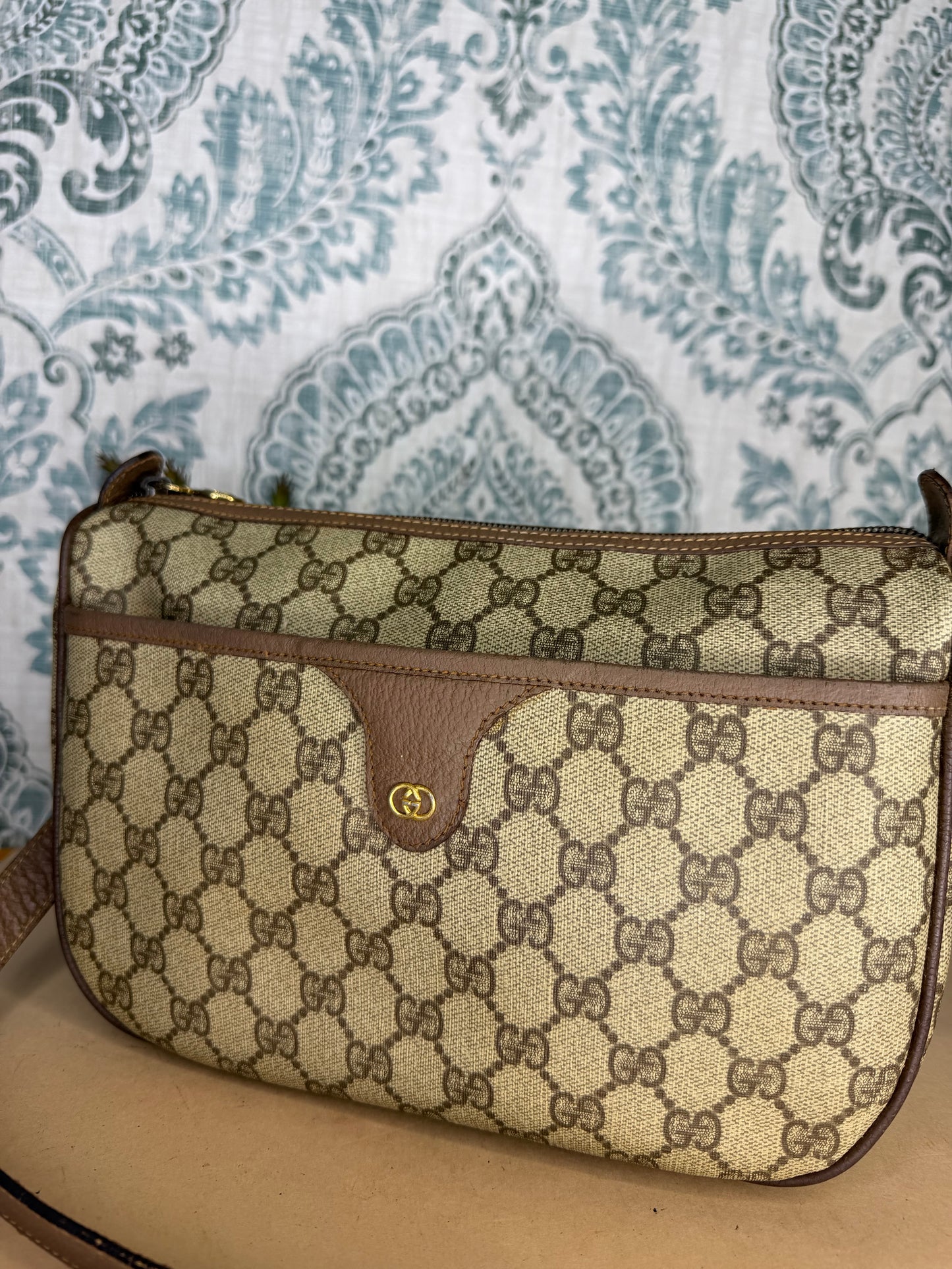 Gucci Supreme Vintage Purse