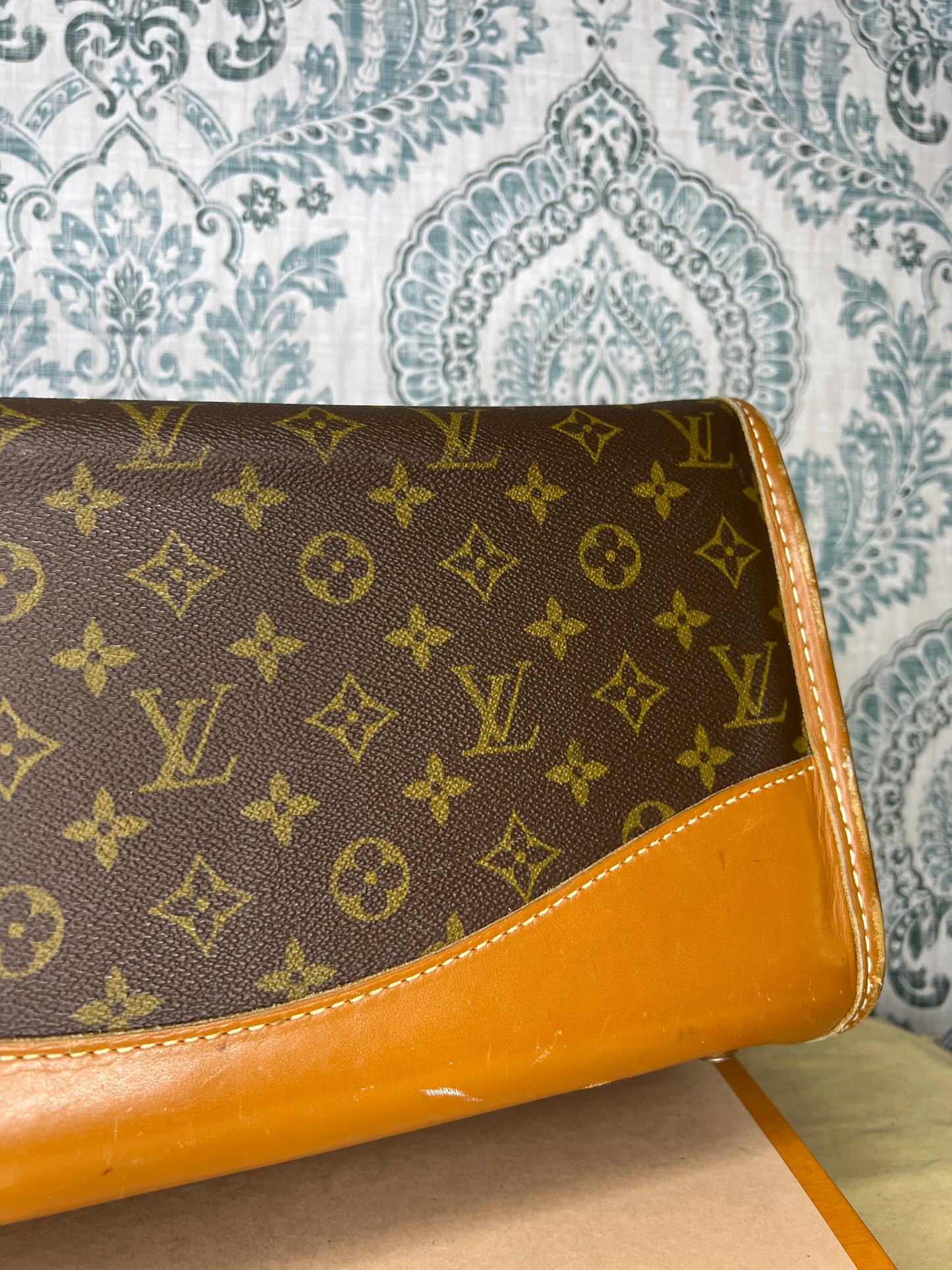 Louis Vuitton French Company Vintage Train Case / Cosmetic Case