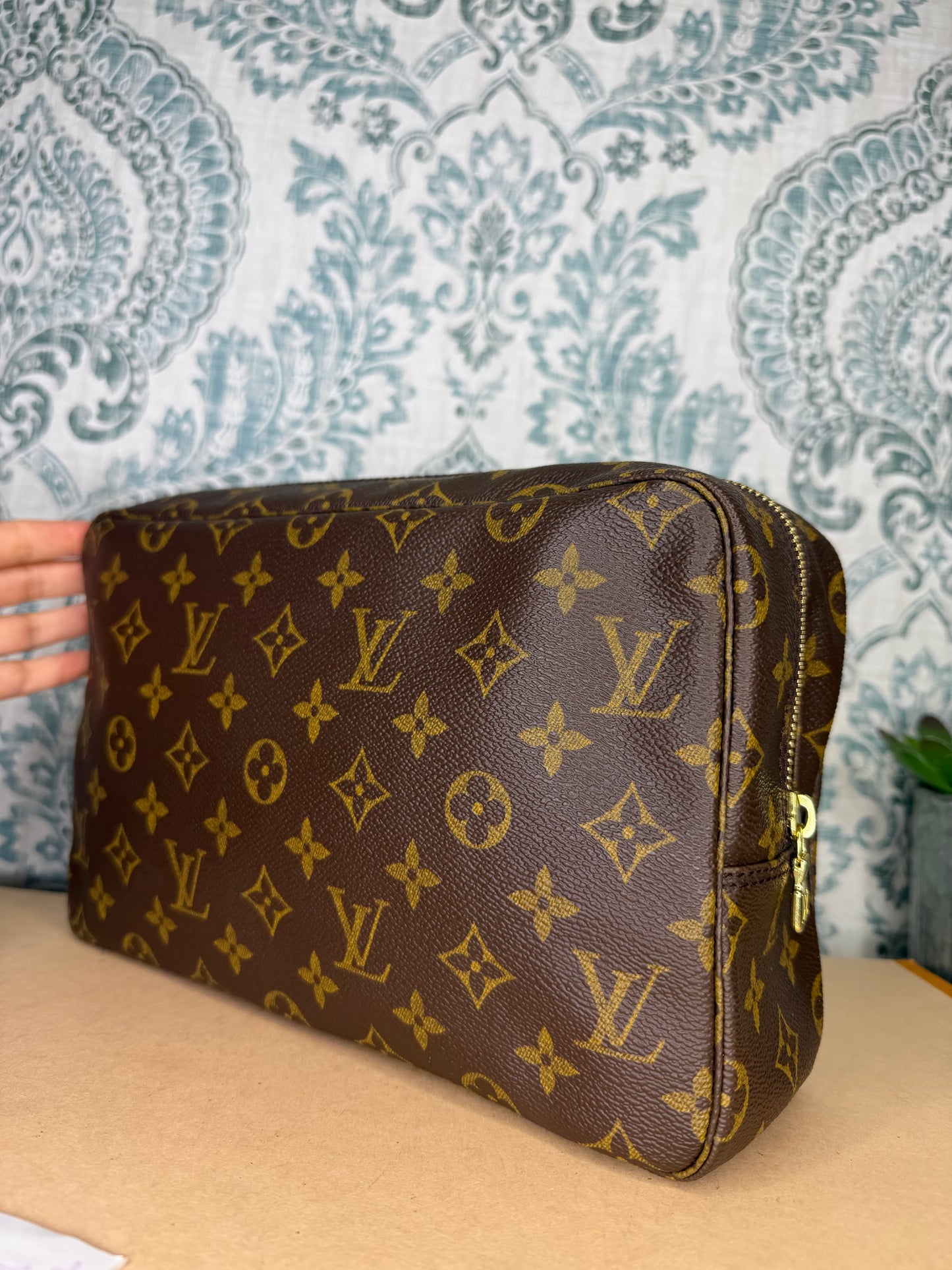 Louis Vuitton Trousse 28