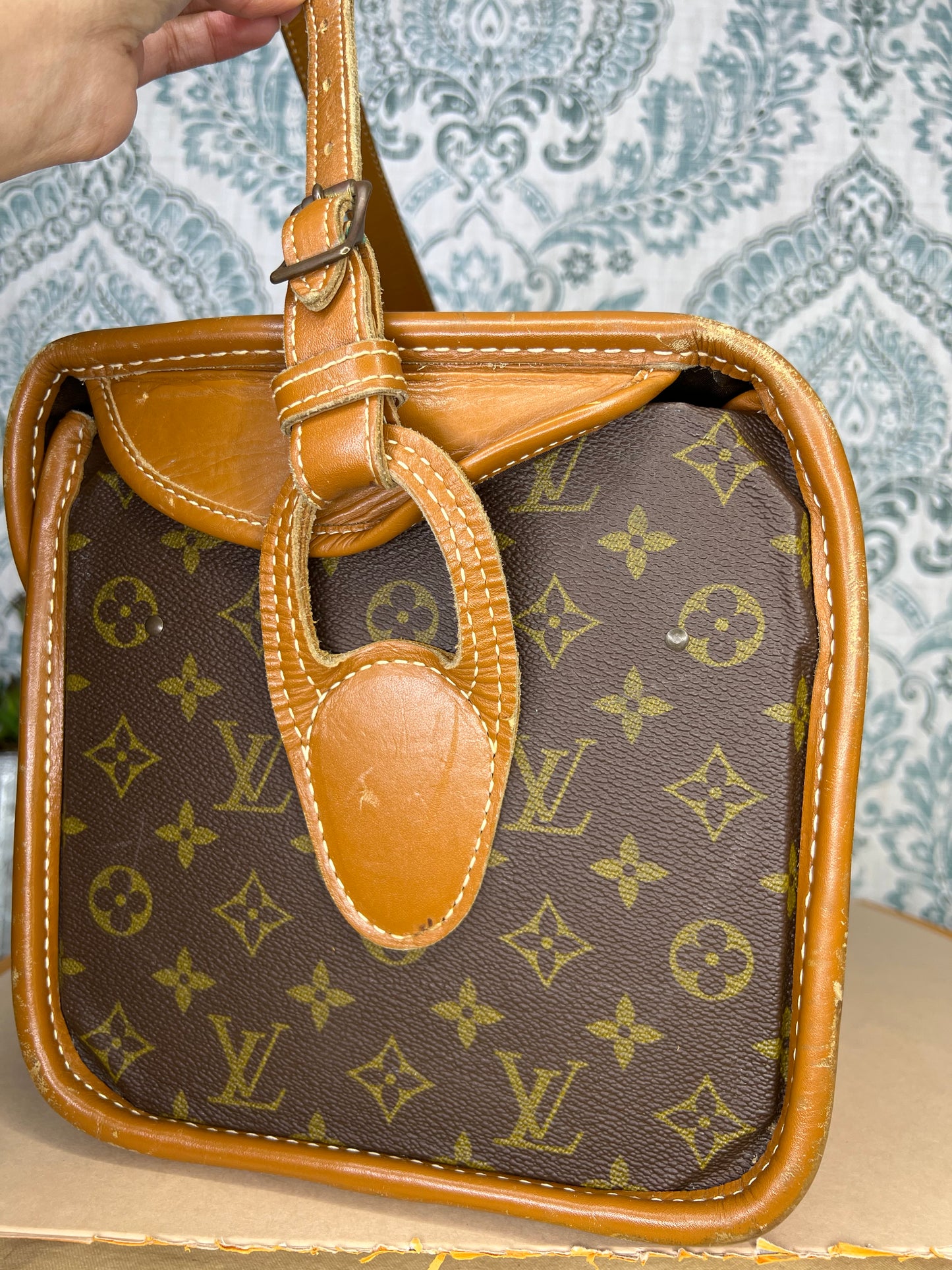 Louis Vuitton French Company Vintage Train Case / Cosmetic Case