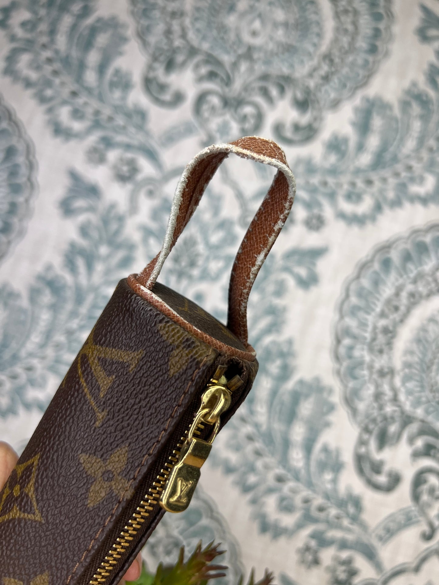 Louis Vuitton Etui 3 Balles De Golf Ball Pouch