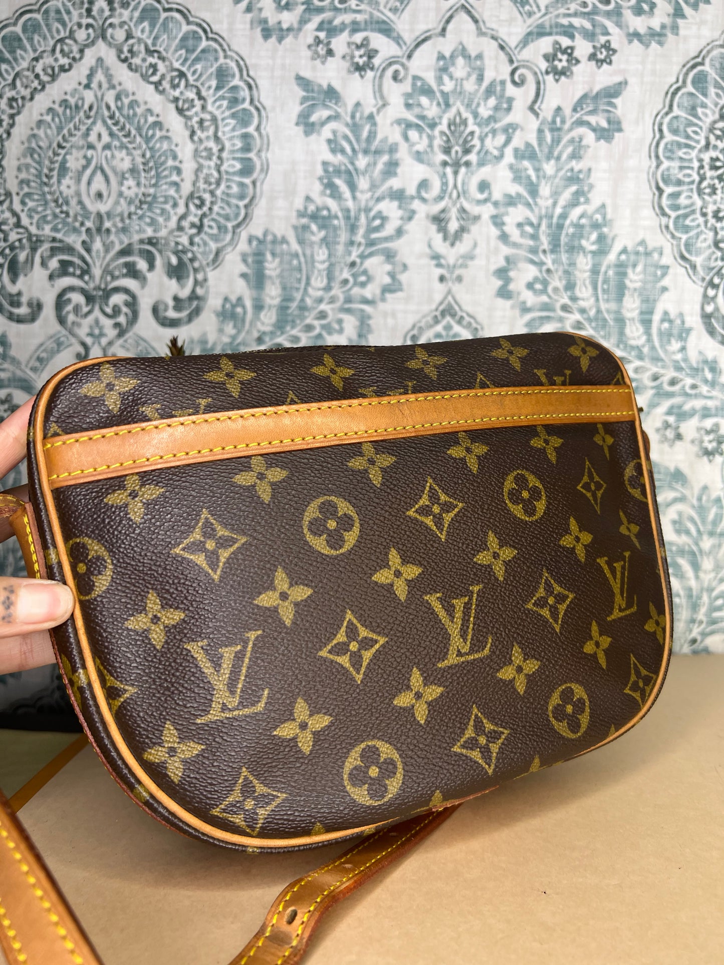 Louis Vuitton Jeune Fille MM