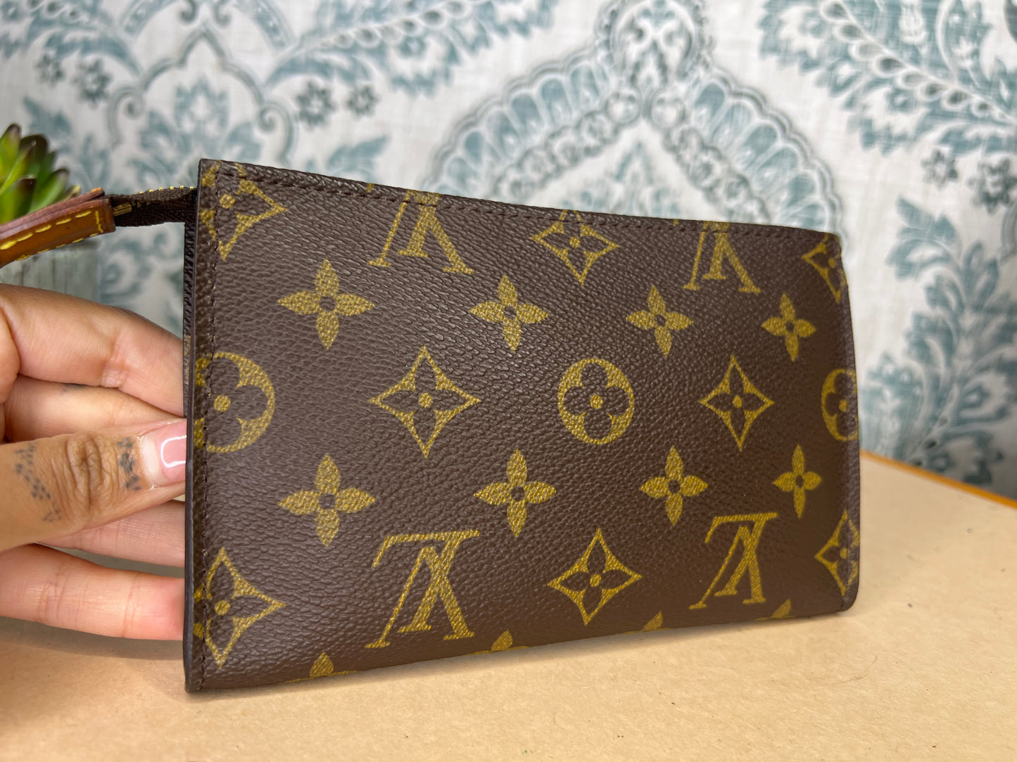 Louis Vuitton Bucket PM Pouch