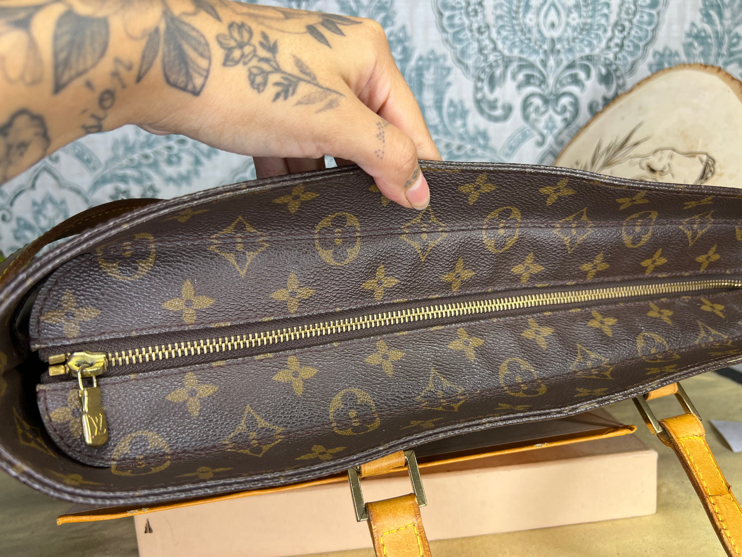 Louis Vuitton Luco Tote