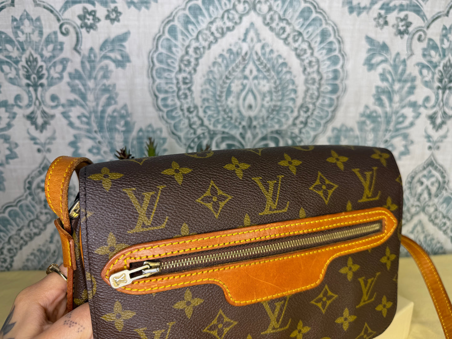 Louis Vuitton Saint Germain 24