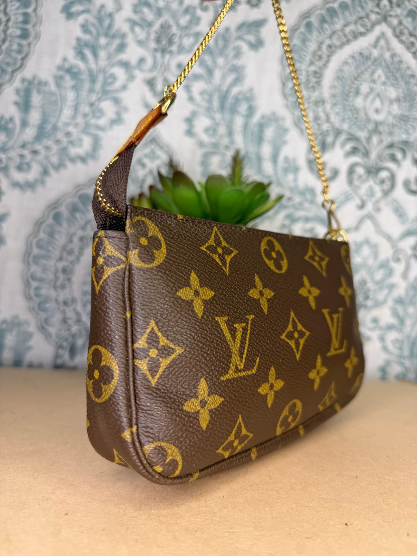 Louis Vuitton Monogram Bucket Pochette #2