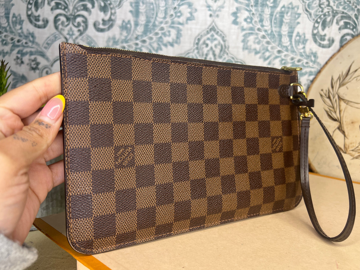 Louis Vuitton Damier Ebene Pochette