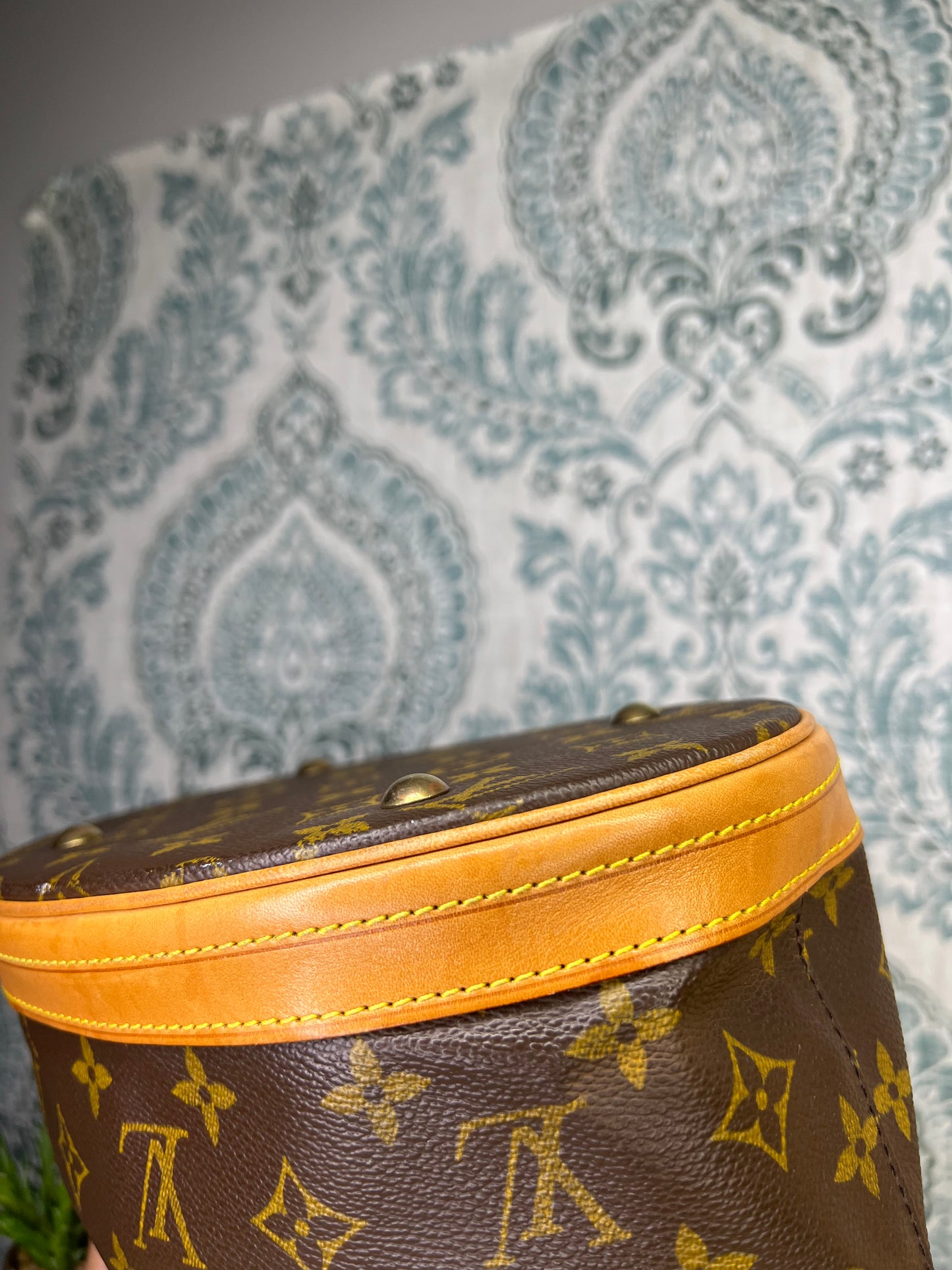 Louis Vuitton Bucket PM
