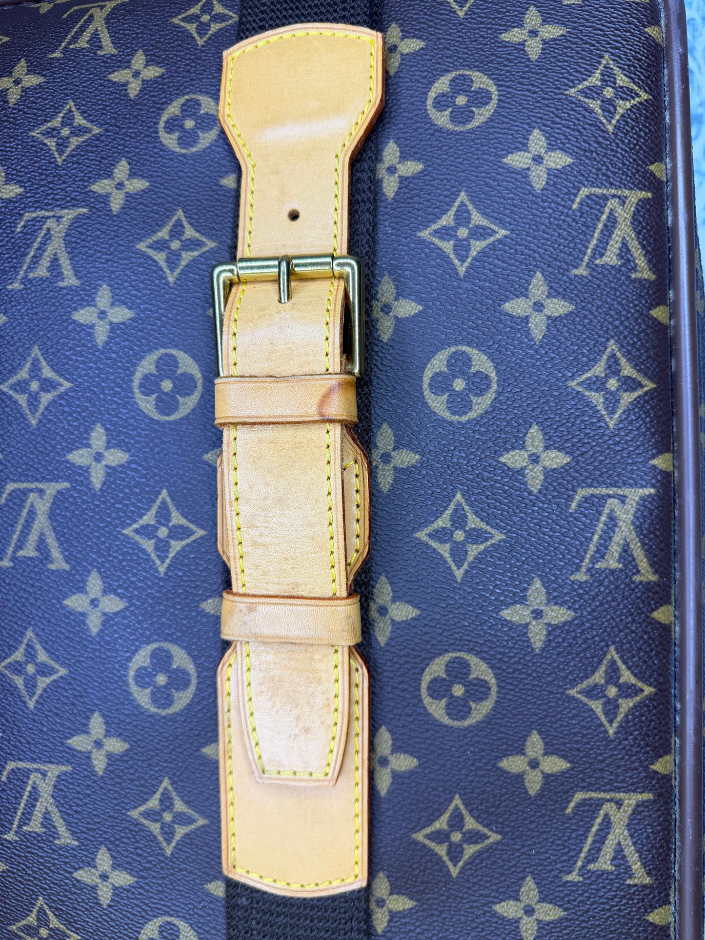 Louis Vuitton Satellite 53 Suit Case