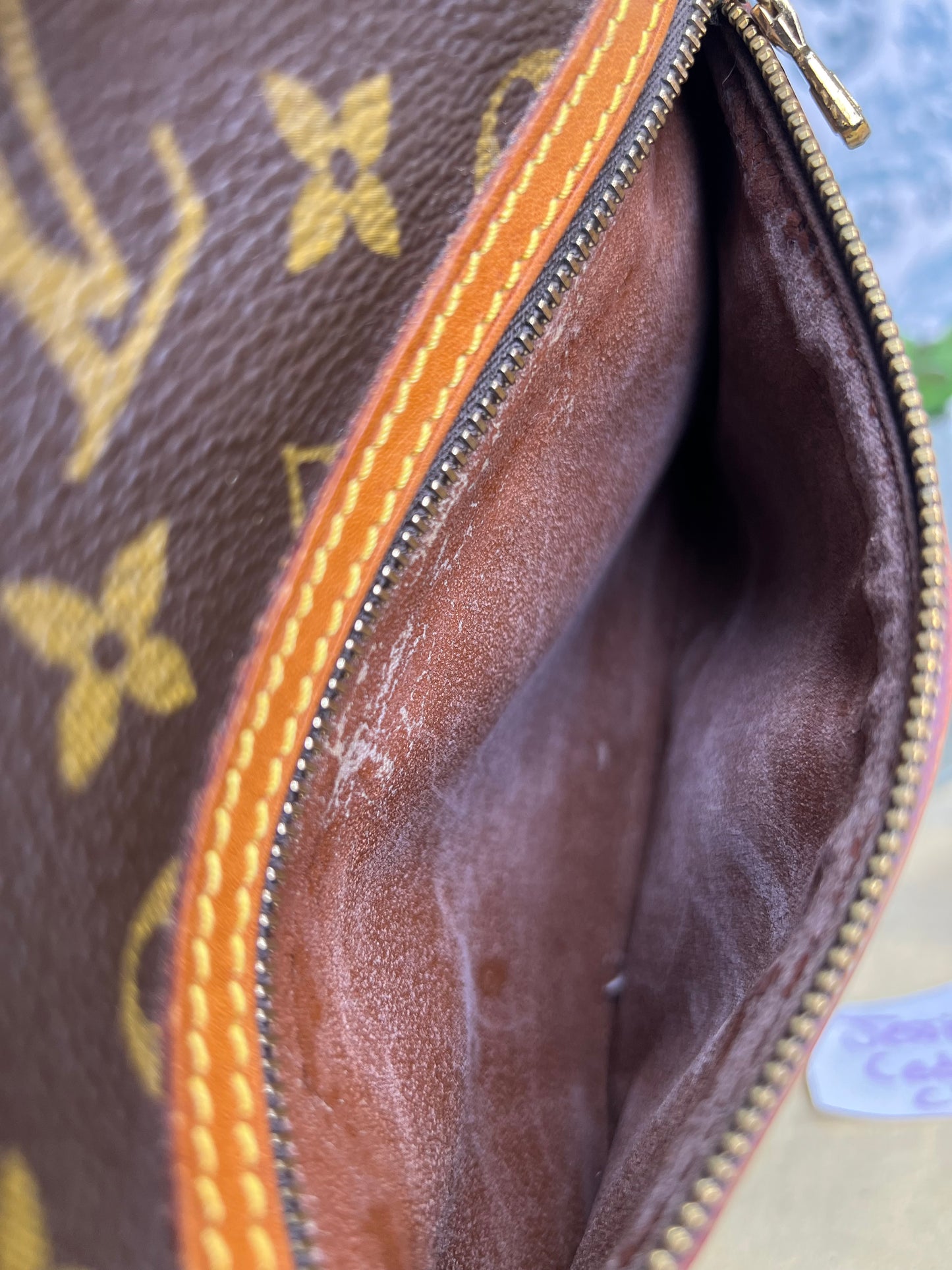 Louis Vuitton Senlis