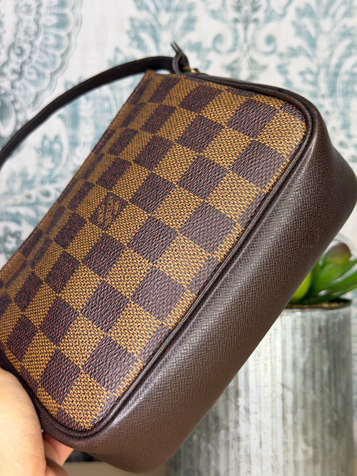 Louis Vuitton Damier Ebene Trousse Pochette